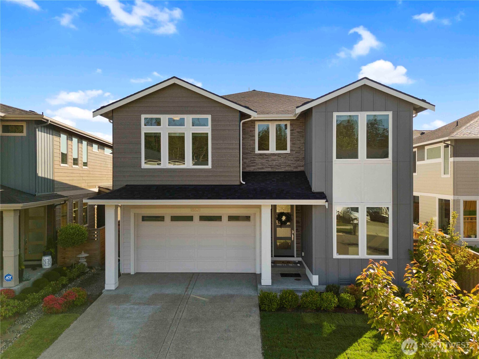 18621 135th Lane E