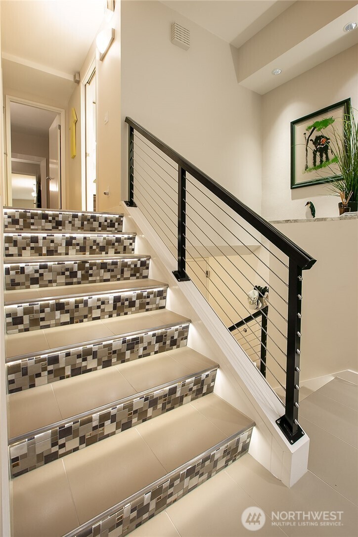 2021 1st Avenue Unit: G4