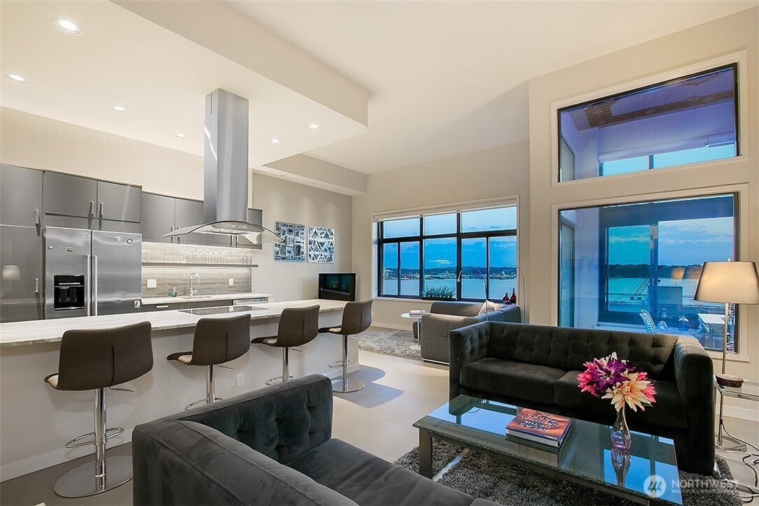 2021 1st Avenue Unit: G4