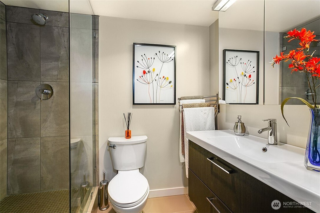 2021 1st Avenue Unit: G4