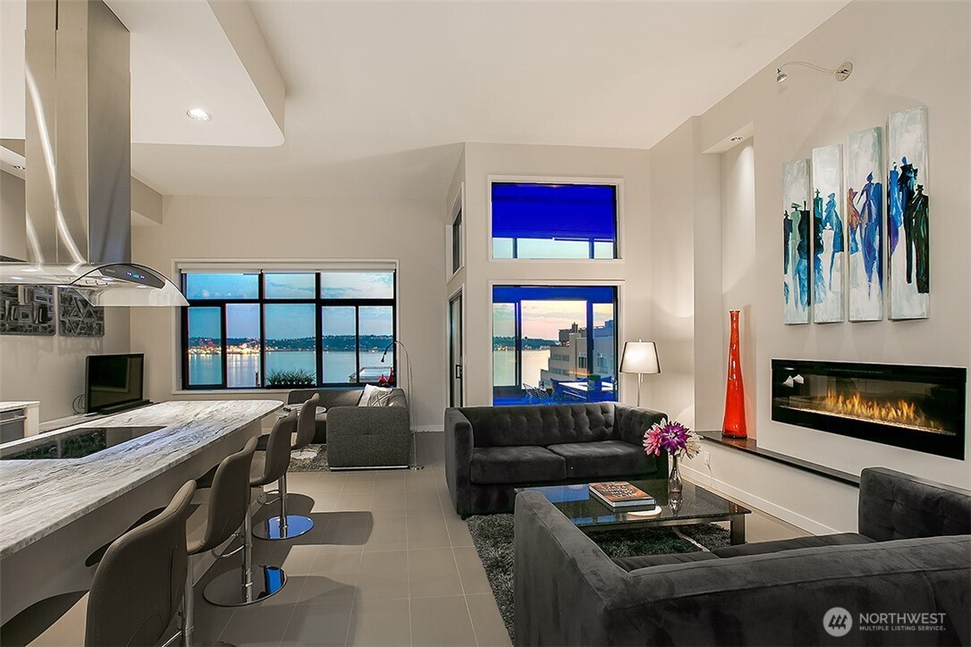 2021 1st Avenue Unit: G4