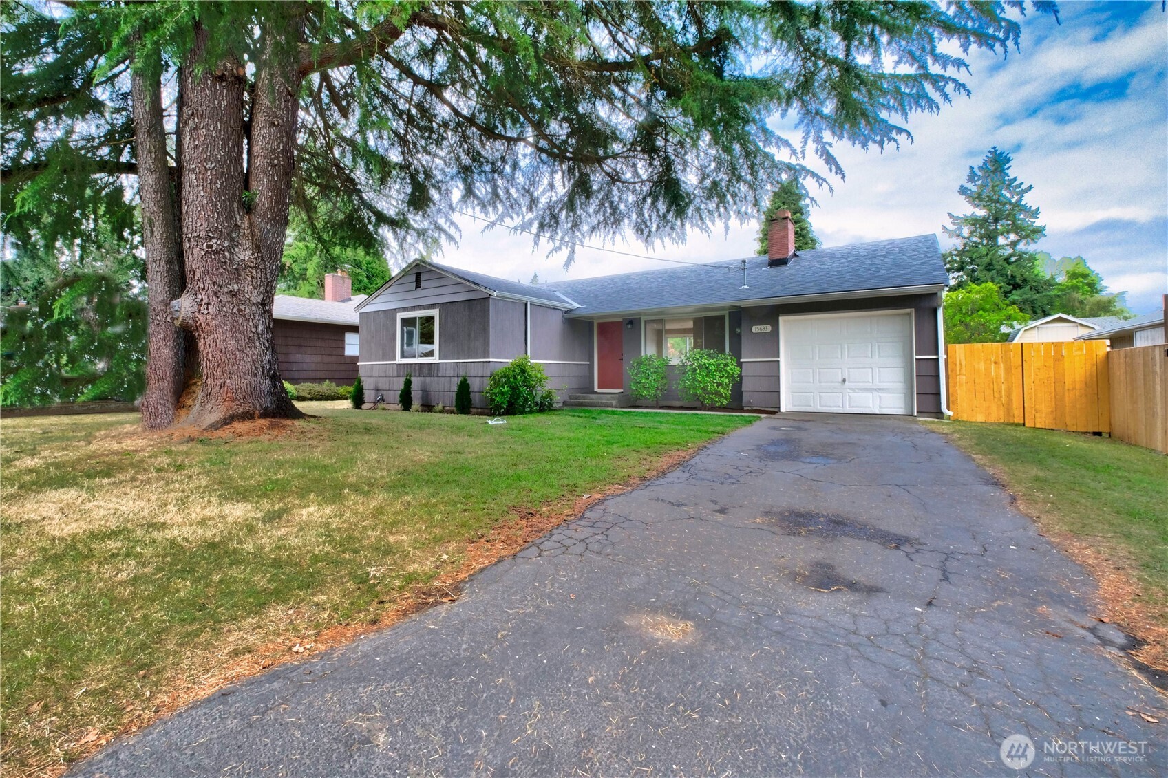 15633 18th Avenue SW