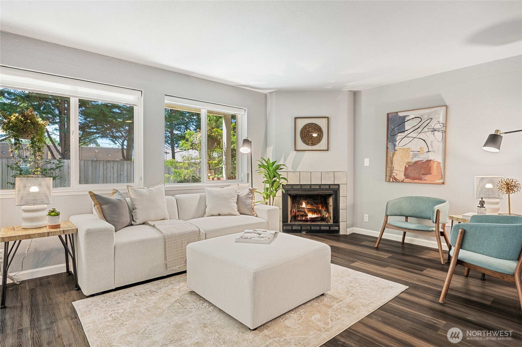 4231 NE 5th Street Unit: C101