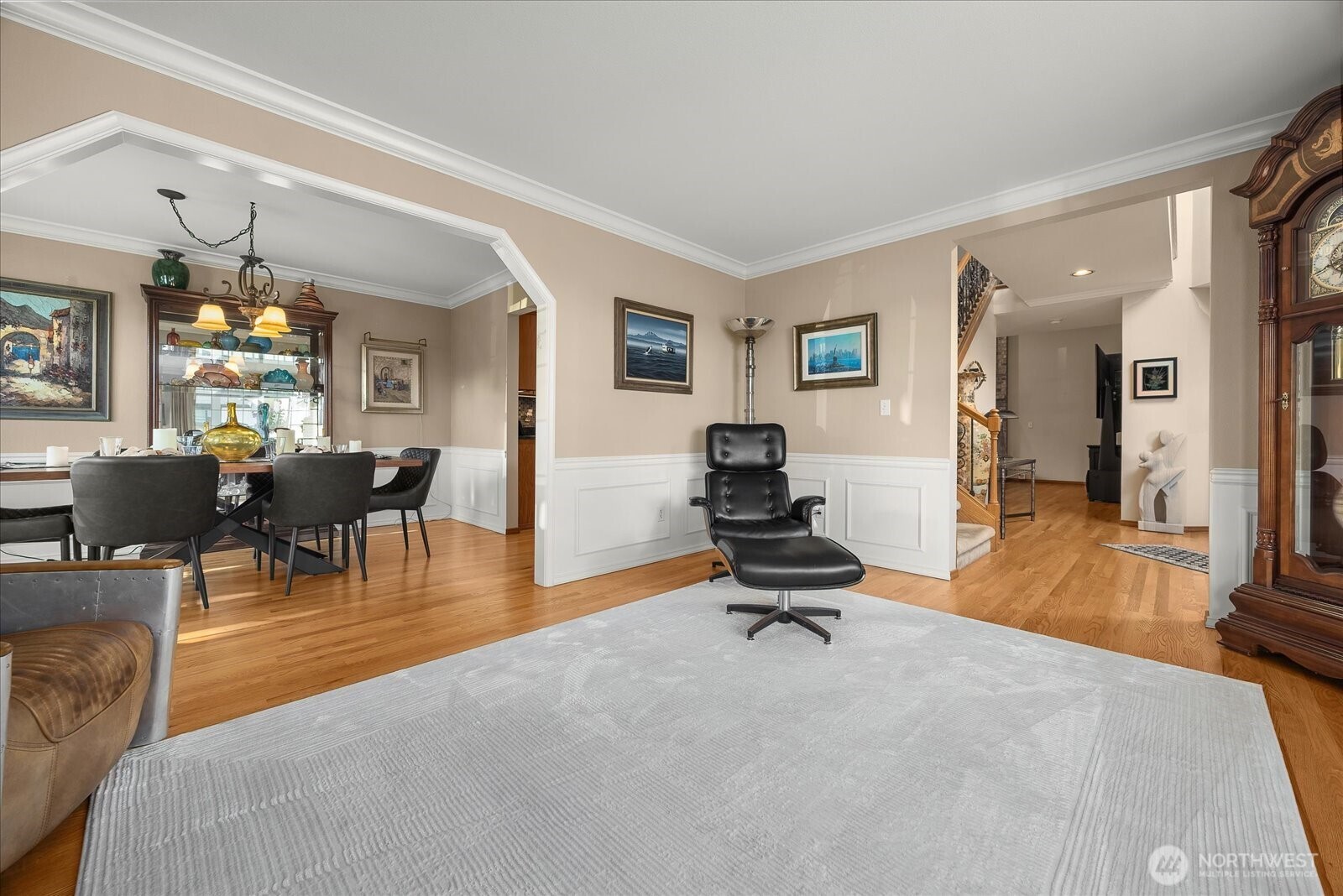 12011 N Lakeshore Drive