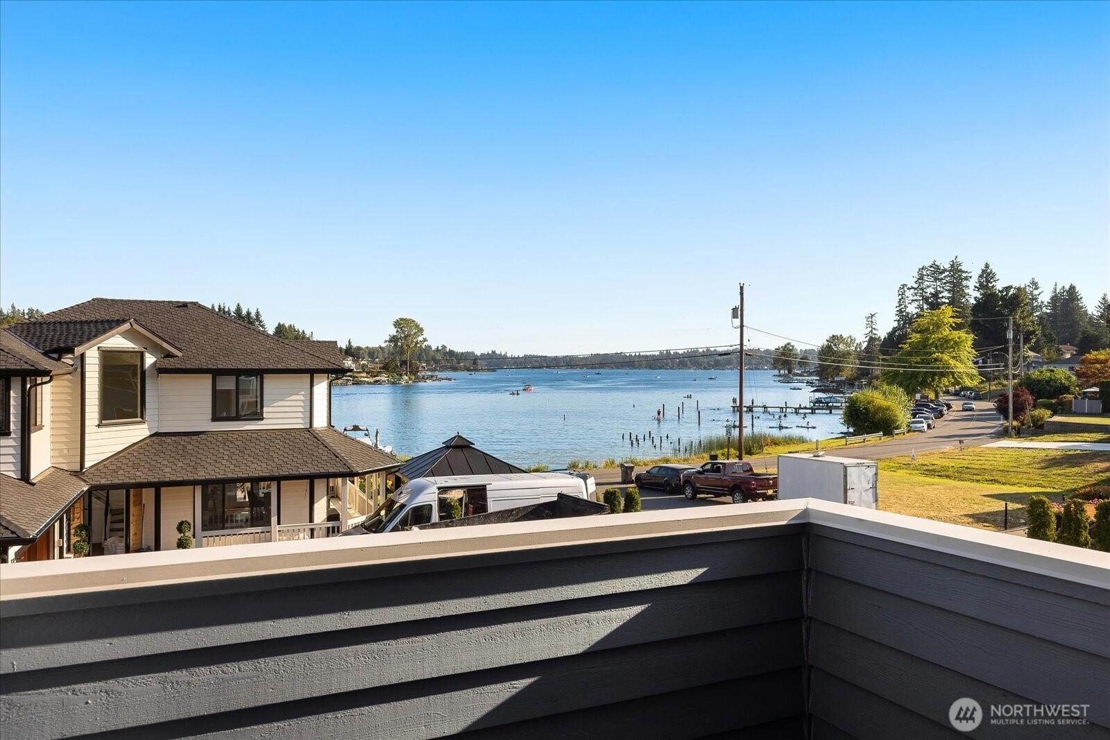 12011 N Lakeshore Drive