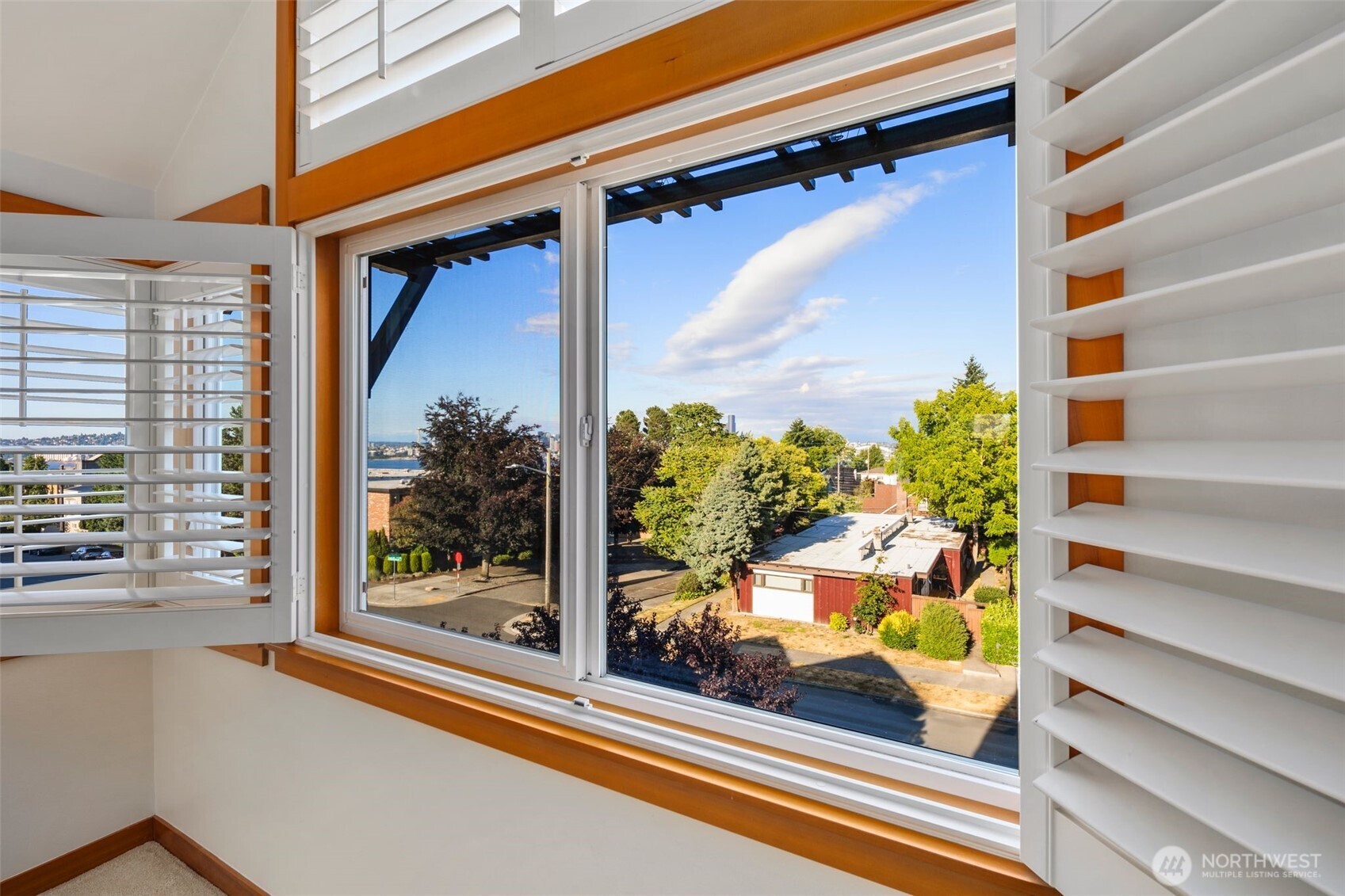 1609 California Avenue SW Unit: A