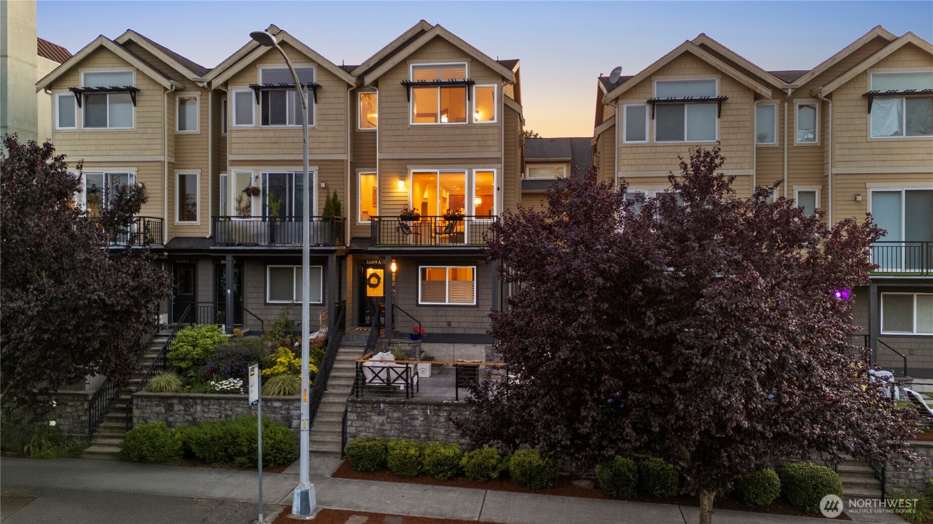 1609 California Avenue SW Unit: A