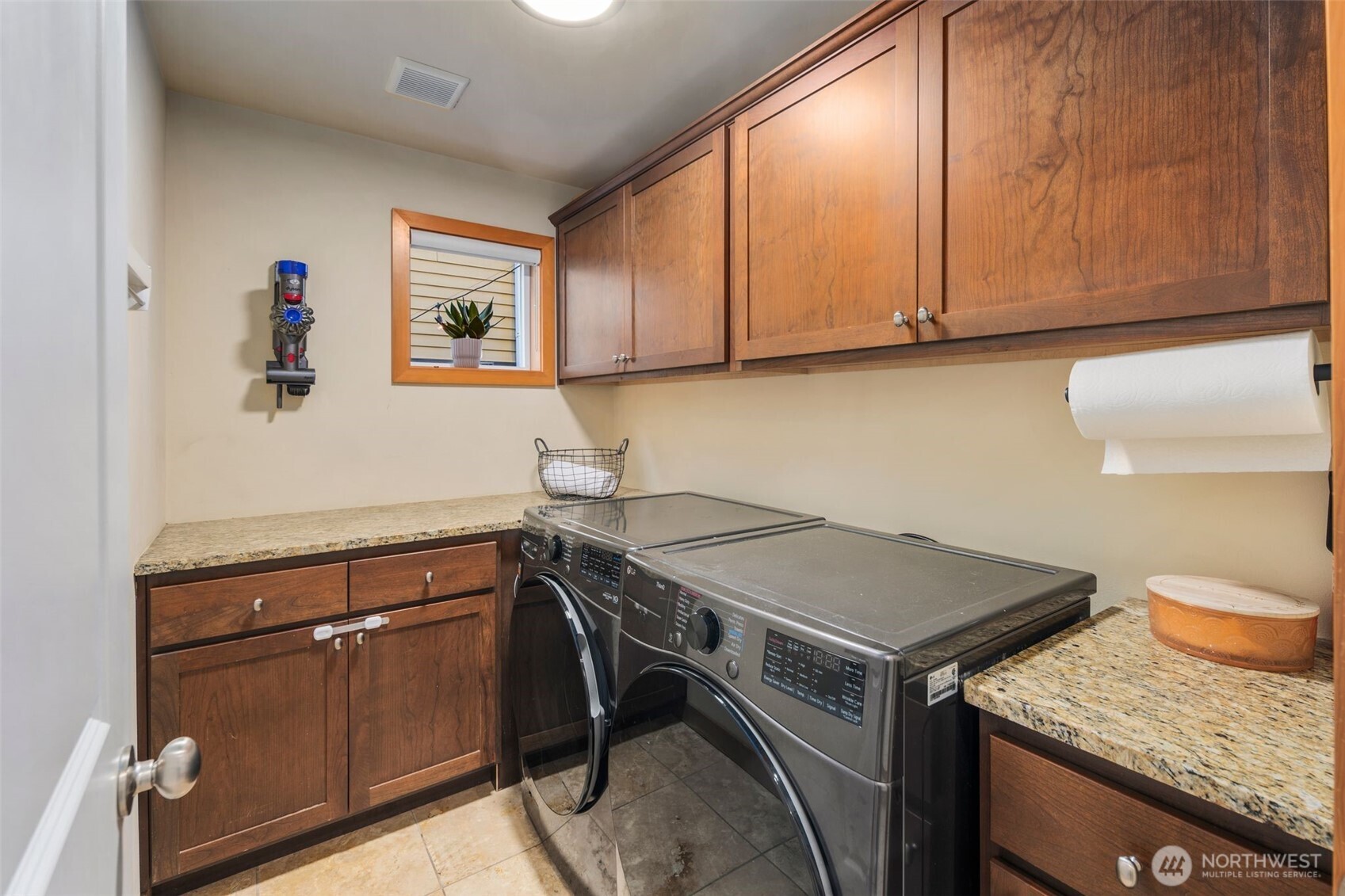 1609 California Avenue SW Unit: A