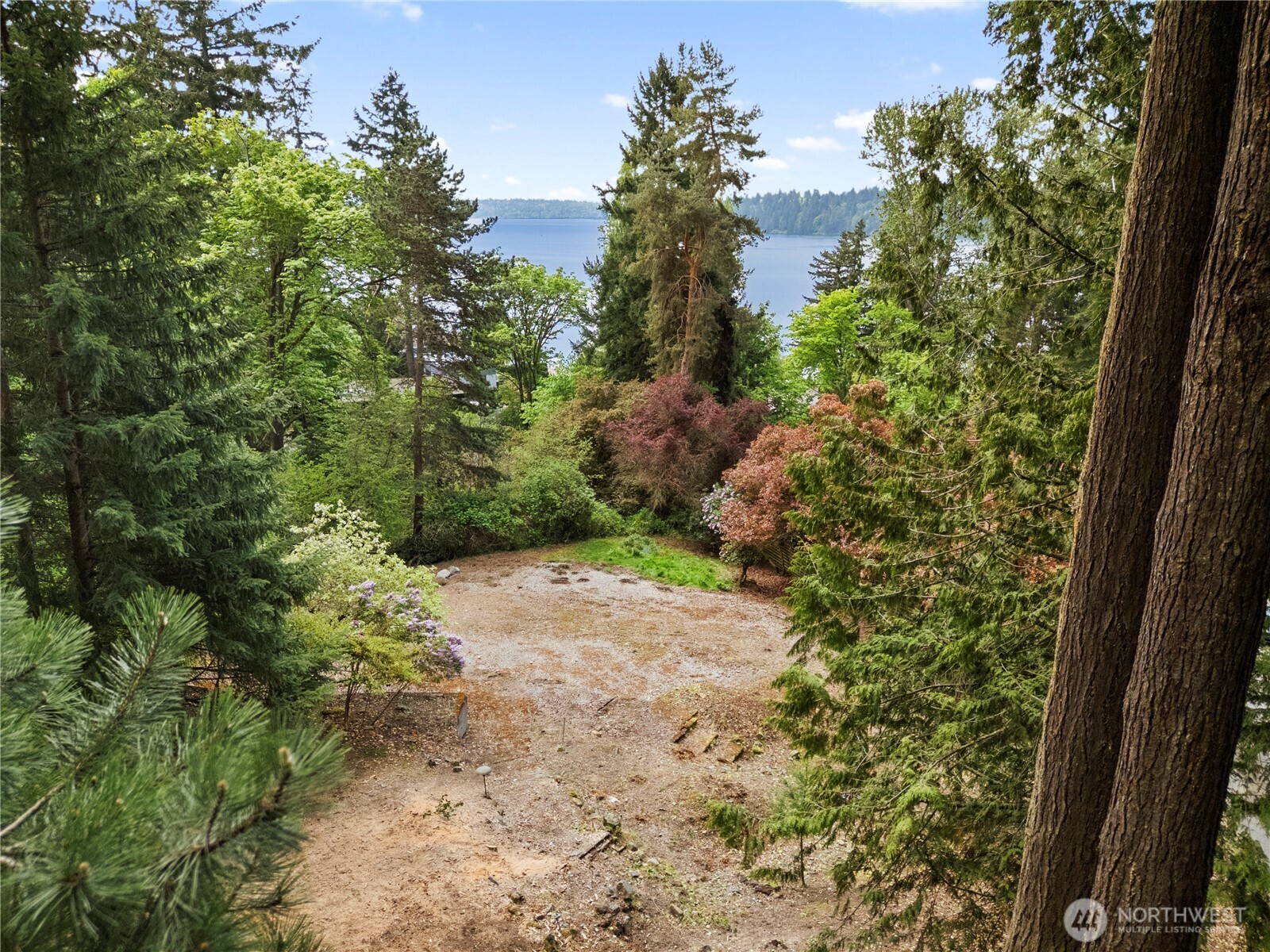 4150 Boulevard Place