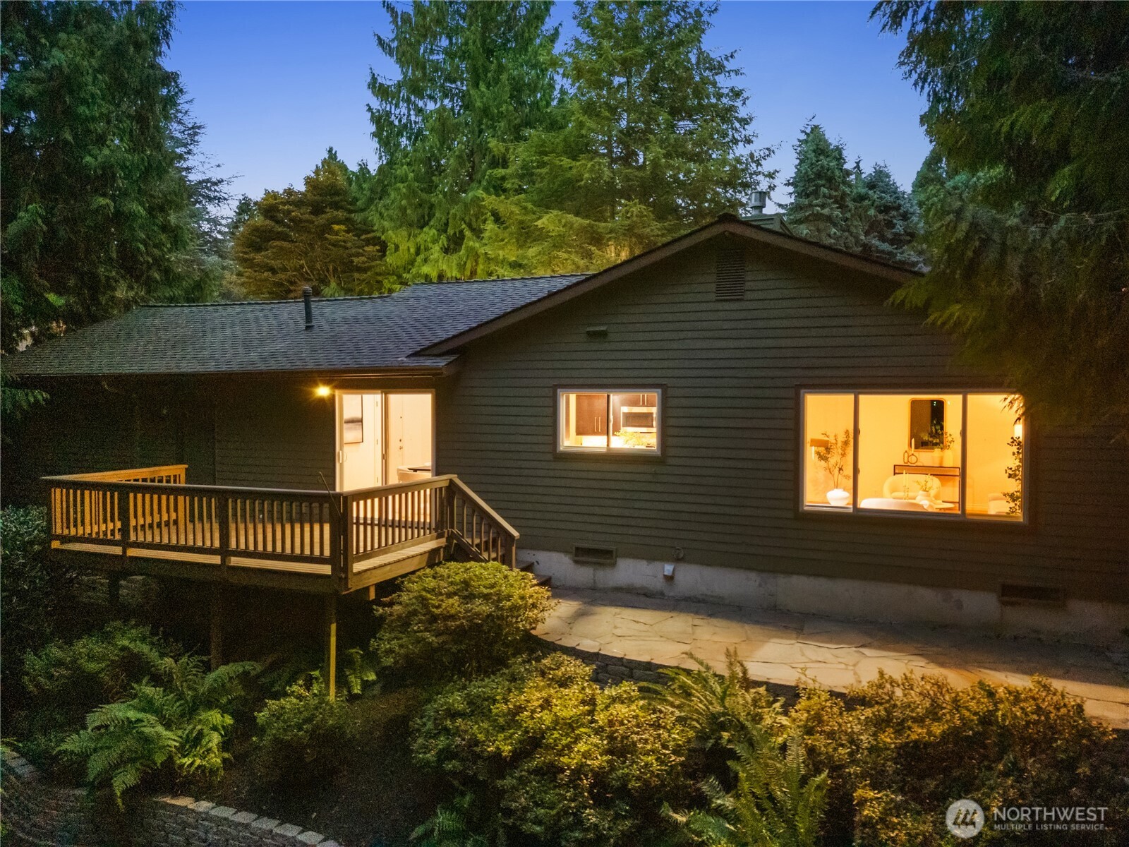20932 NE 44th Street