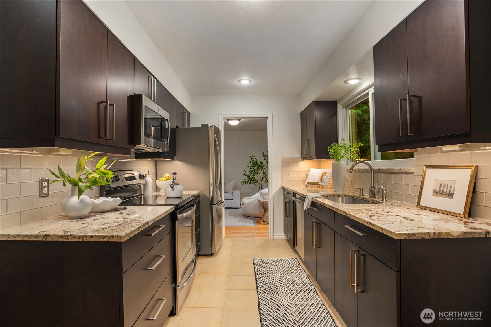20932 NE 44th Street