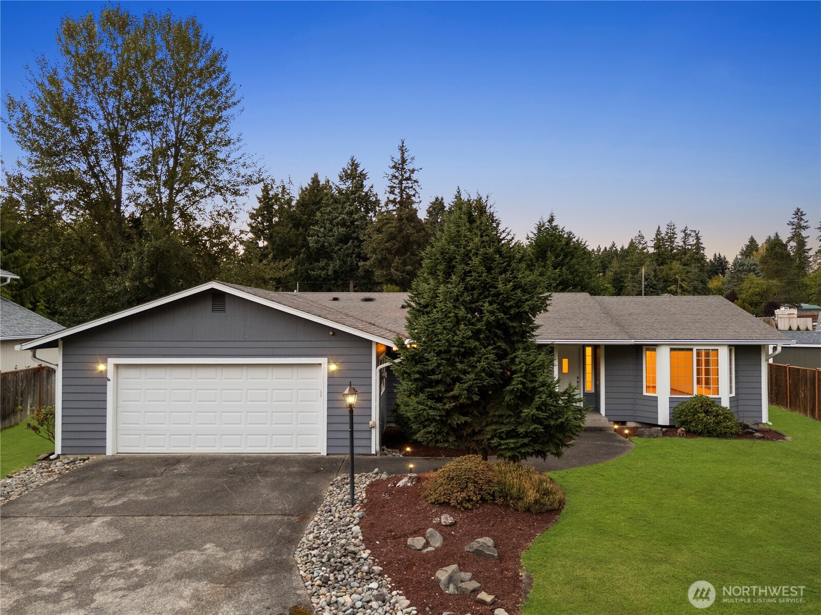 1915 135th Street Ct E