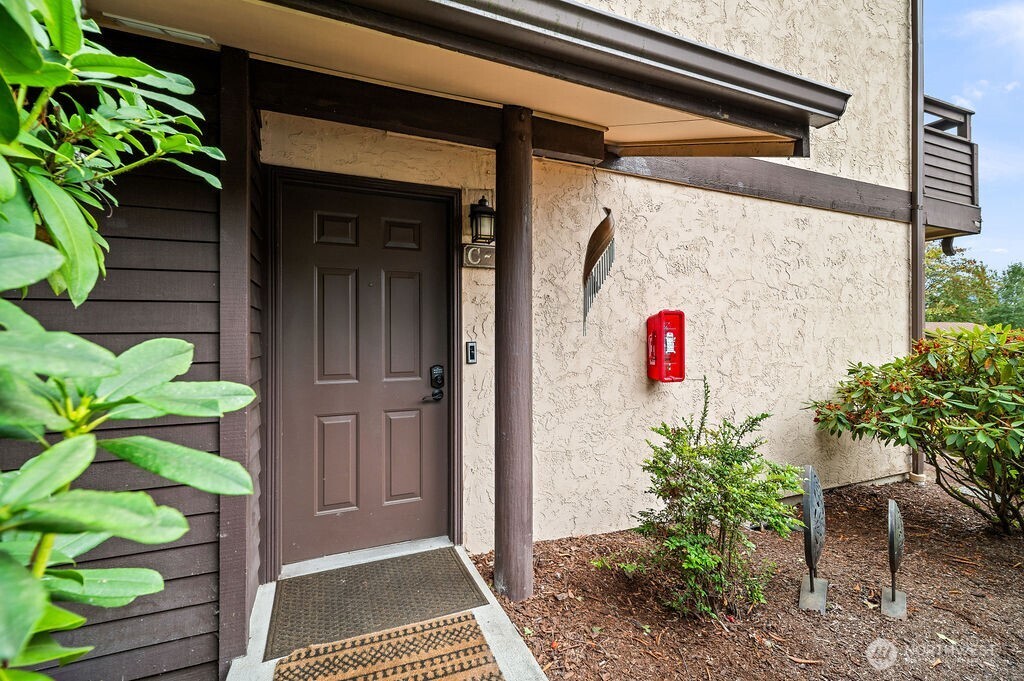 132 Summit Avenue N Unit: C1