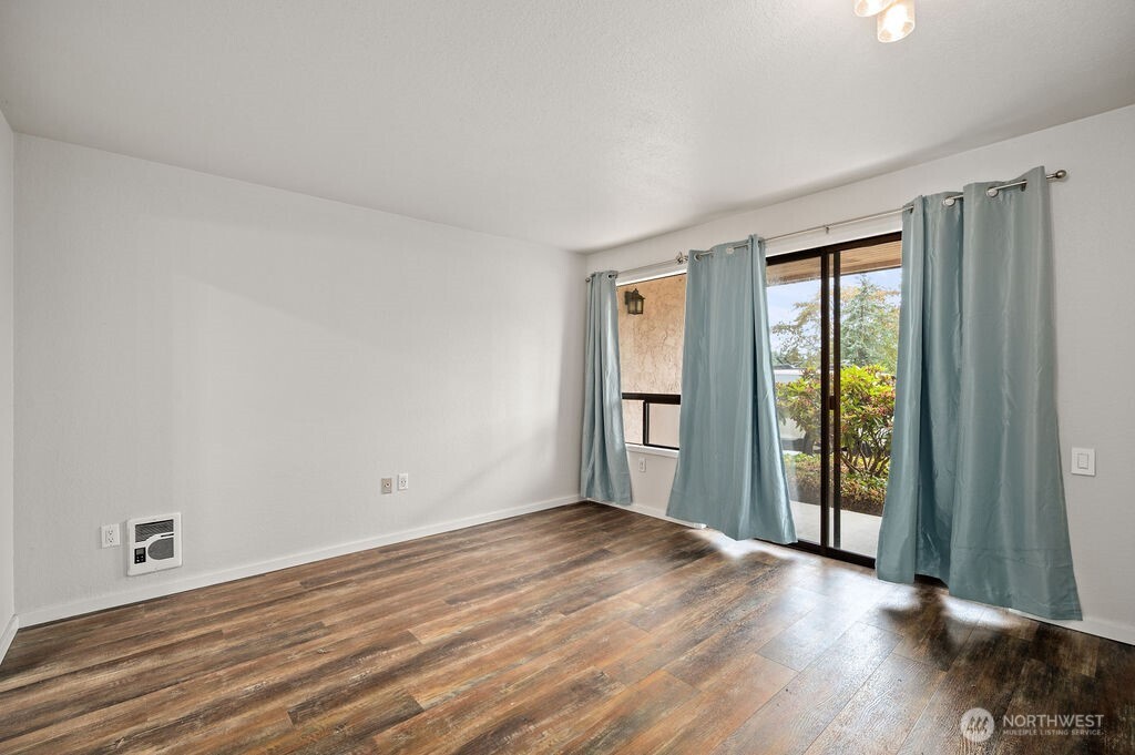 132 Summit Avenue N Unit: C1