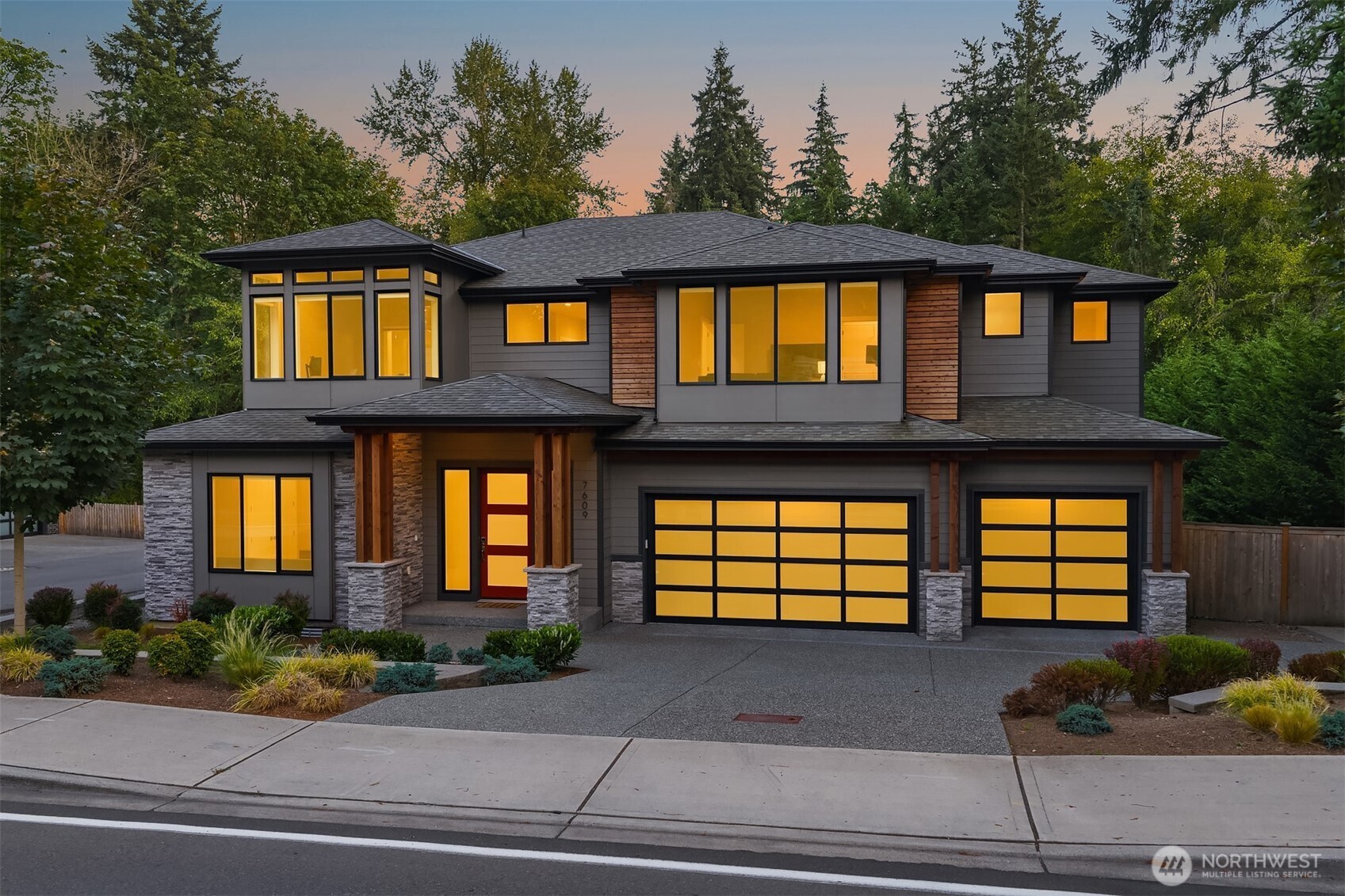 7609 NE 155th Street