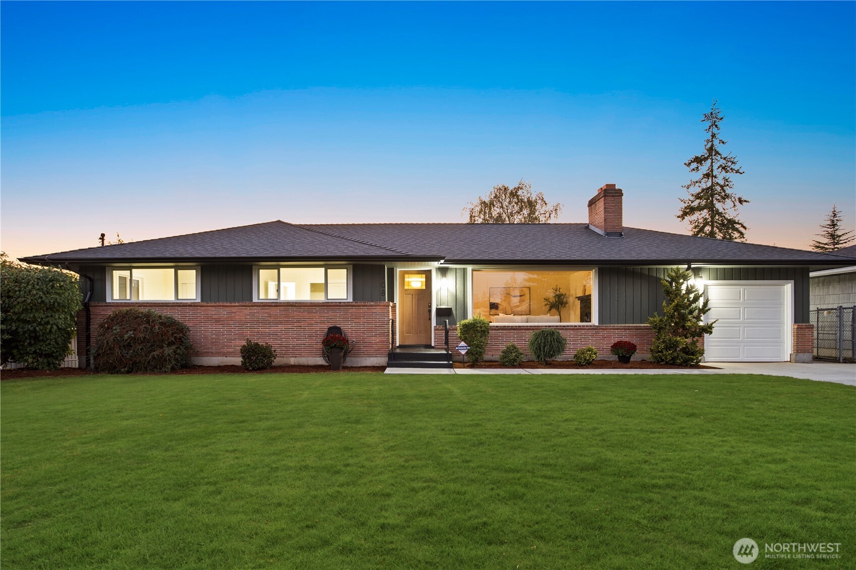 708 Waverly Avenue