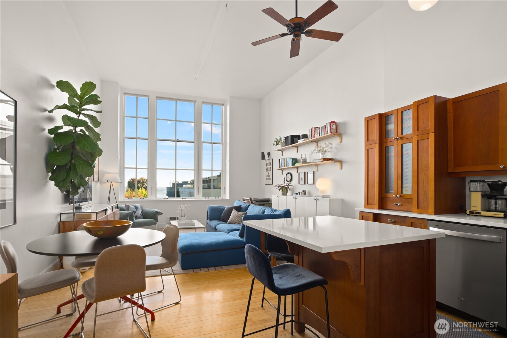 201 Galer Street Unit: 304