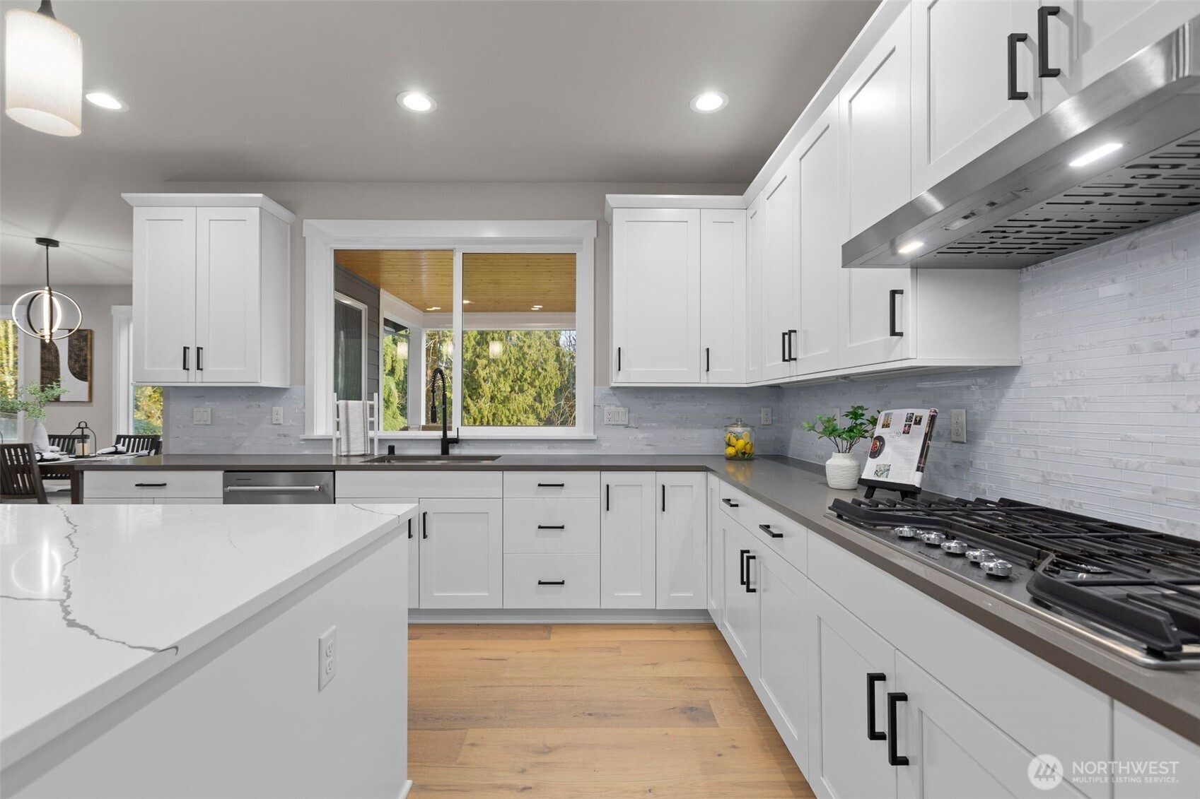 12009 12th Street NE