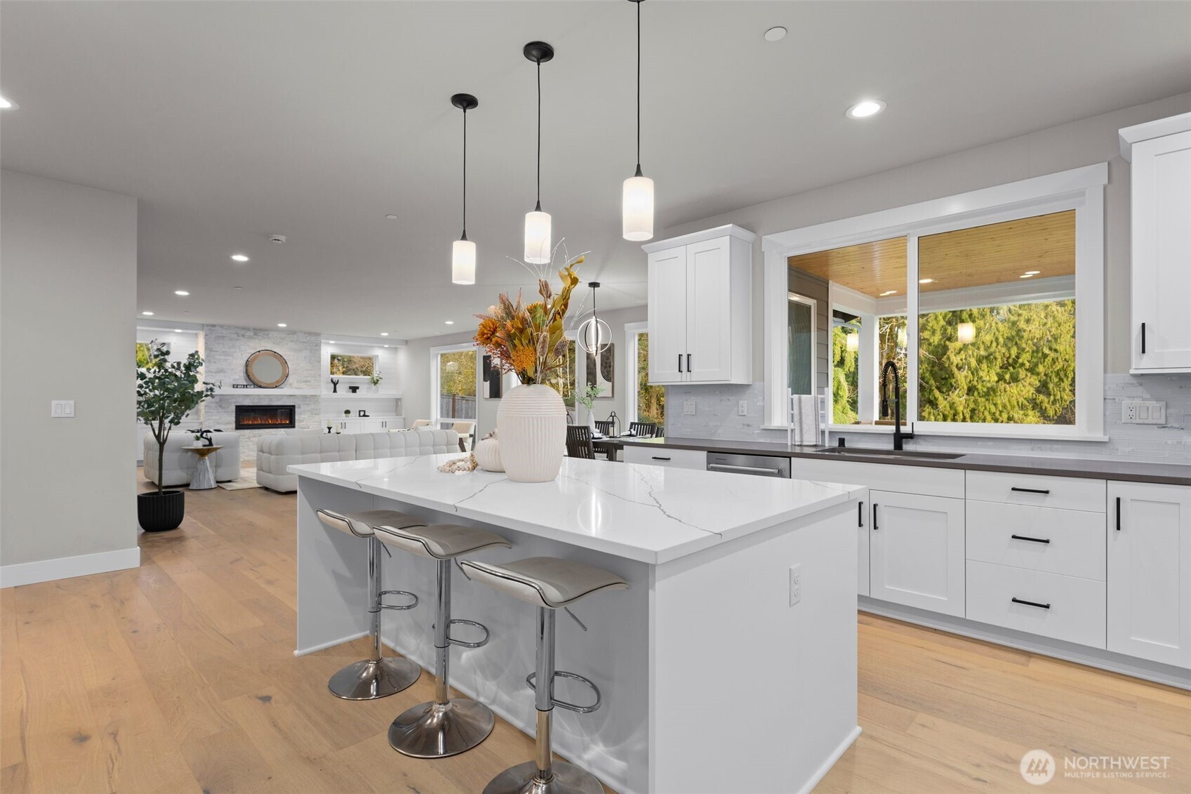 12009 12th Street NE