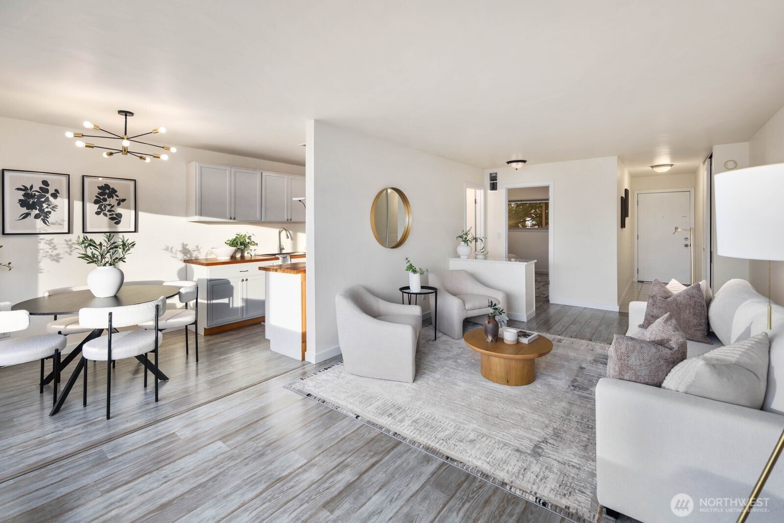 2703 Boylston Avenue E Unit: 302