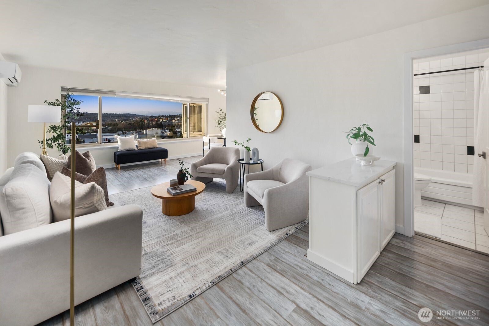 2703 Boylston Avenue E Unit: 302