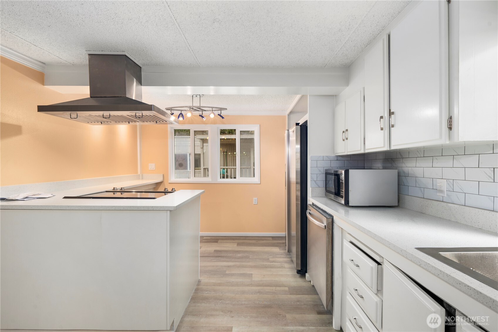 10515 Woodinville Dr Unit: 76