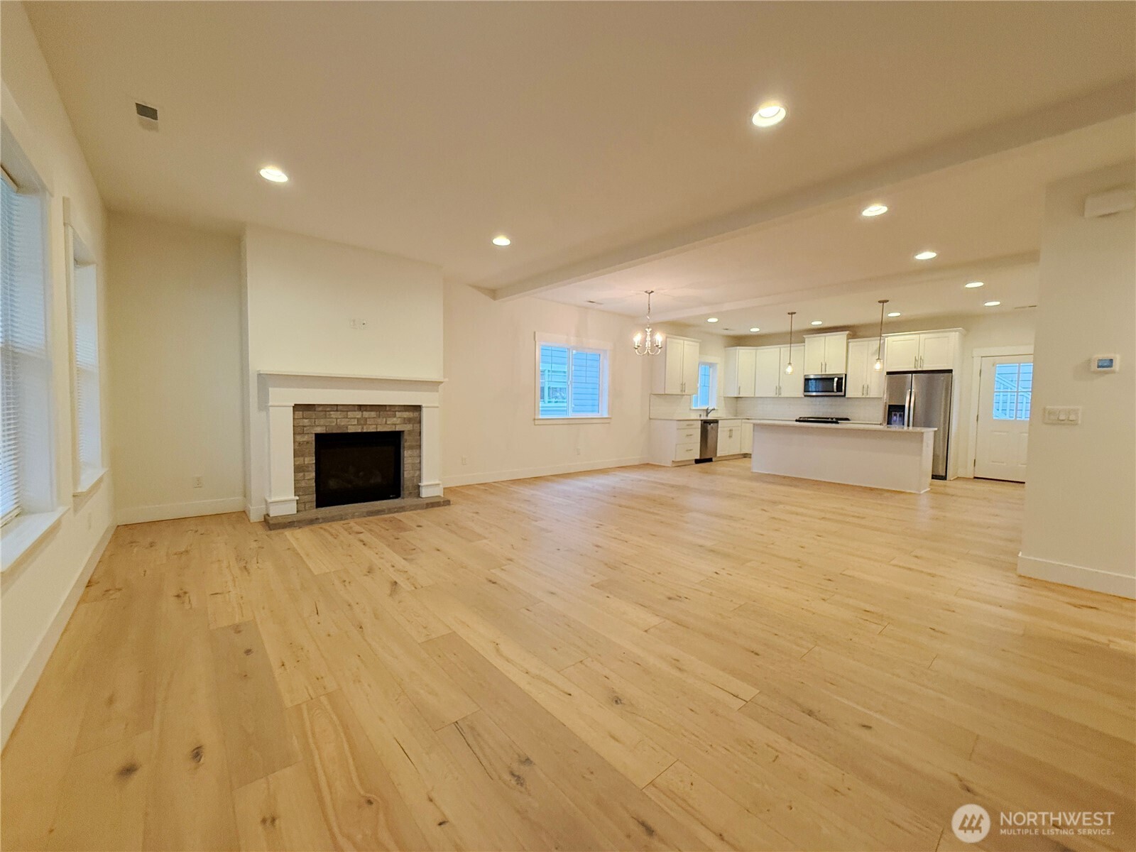 30 E Compass Lane Unit: A98524