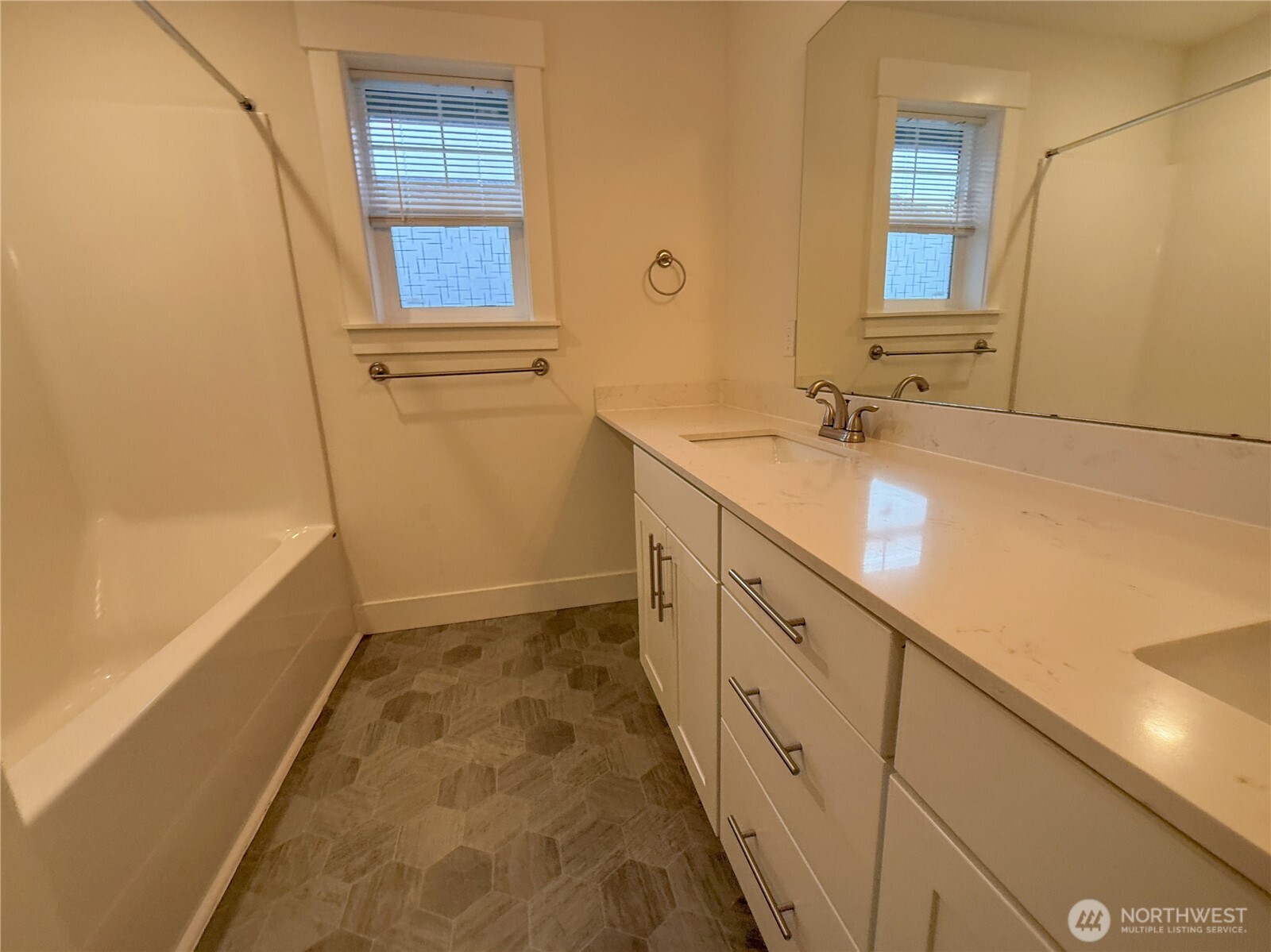 30 E Compass Lane Unit: A98524