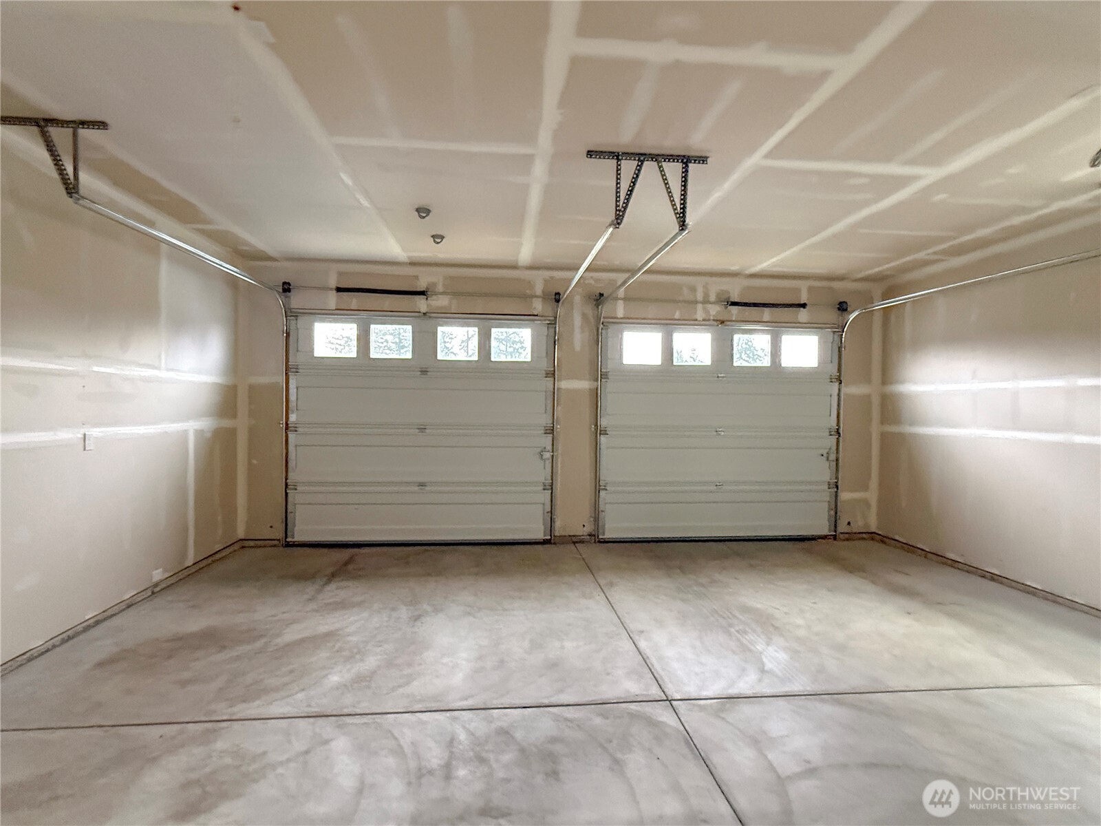 30 E Compass Lane Unit: A98524
