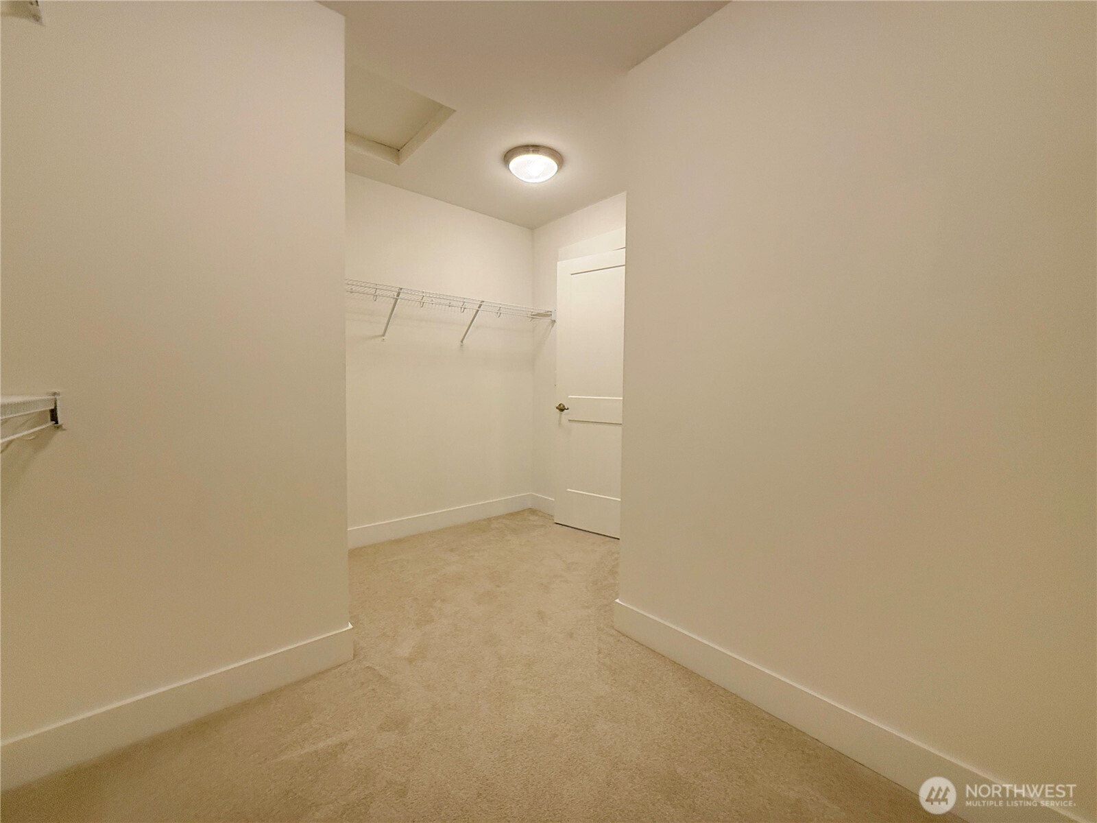 30 E Compass Lane Unit: A98524