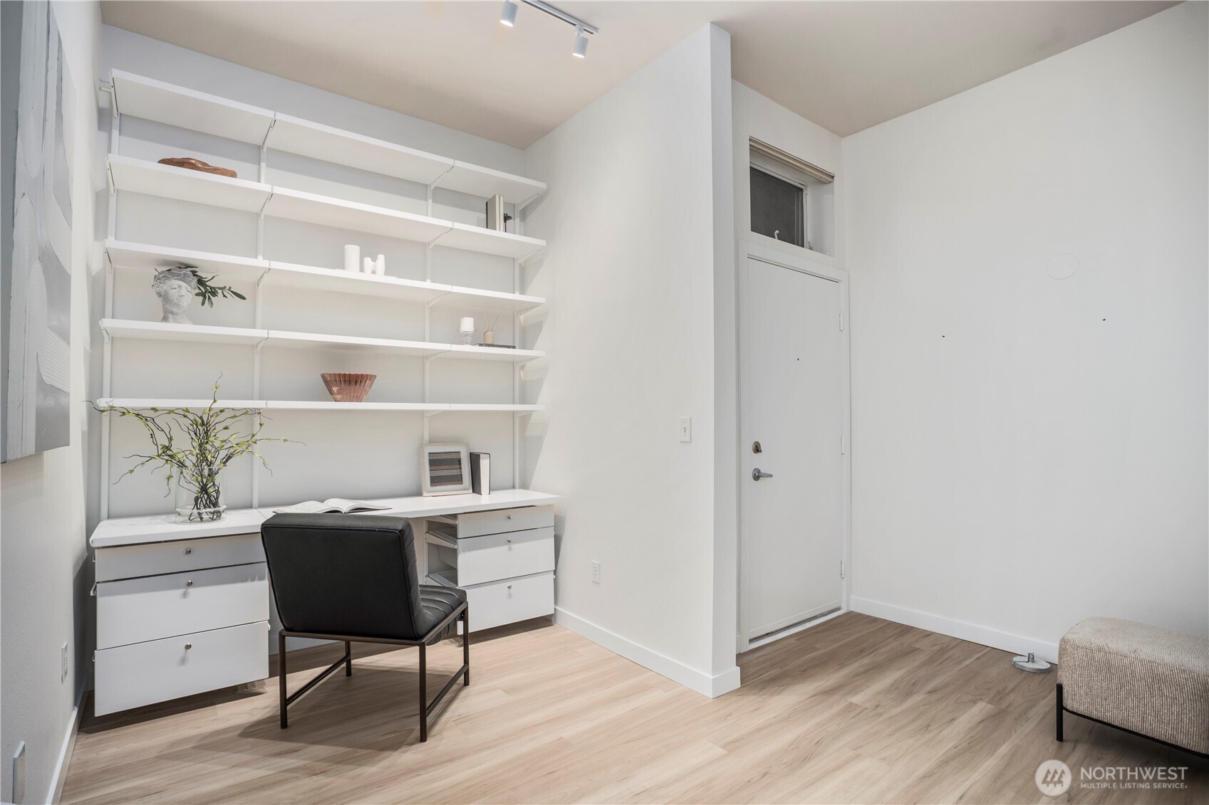 511 7th Avenue Unit: 103