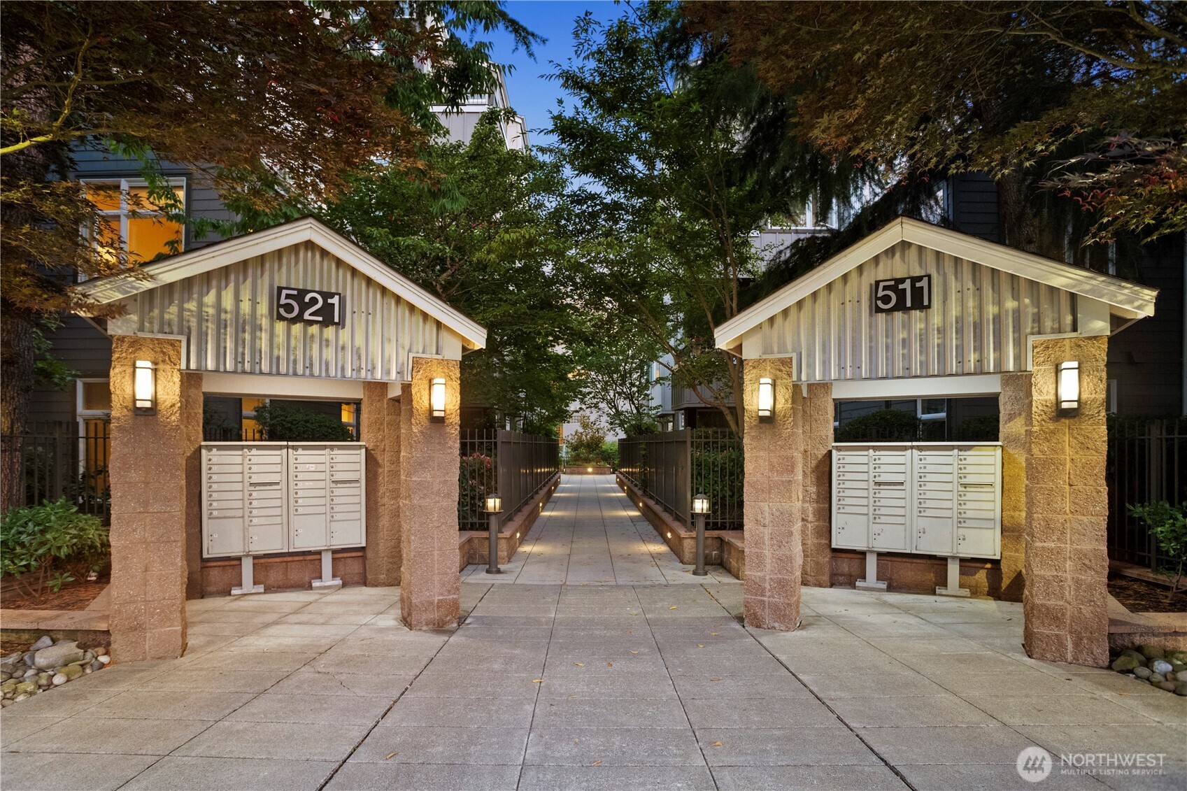 511 7th Avenue Unit: 103