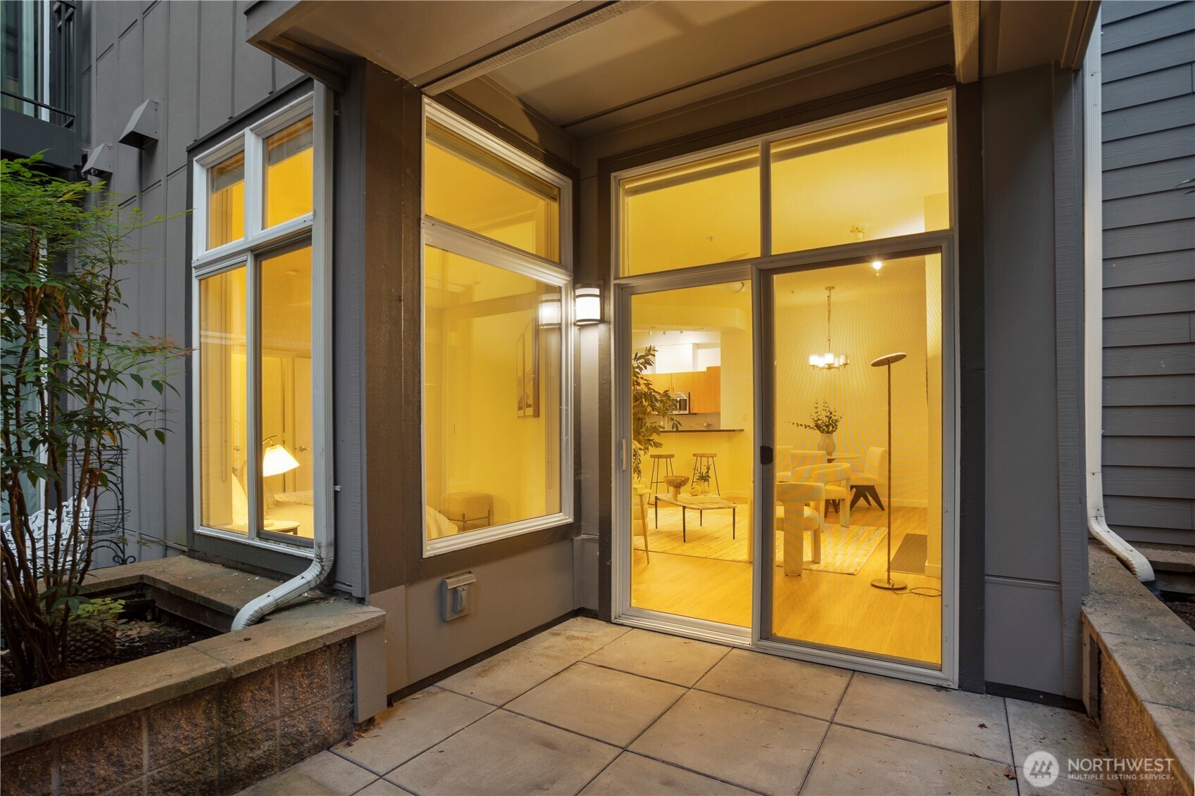 511 7th Avenue Unit: 103