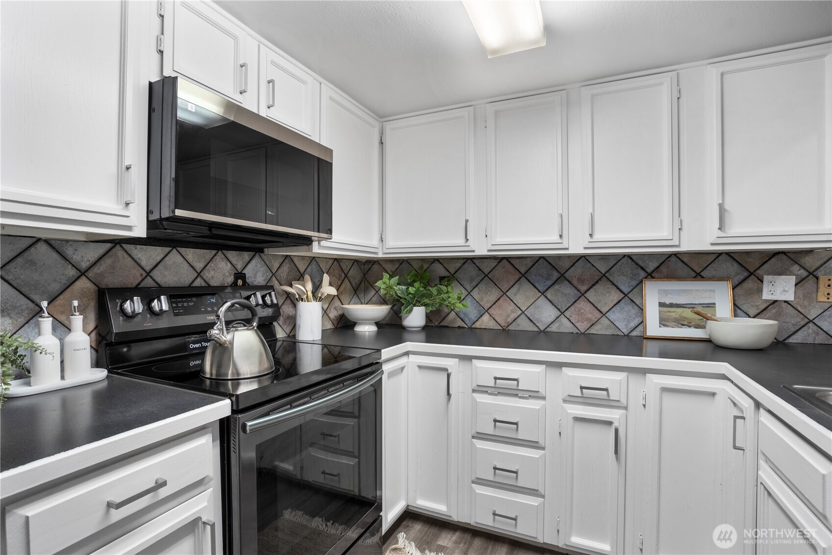 14609 NE 40th Street Unit: H4