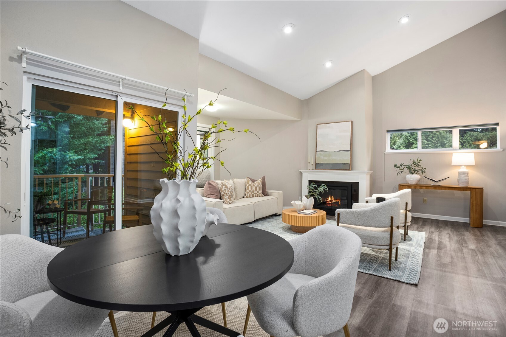 14609 NE 40th Street Unit: H4