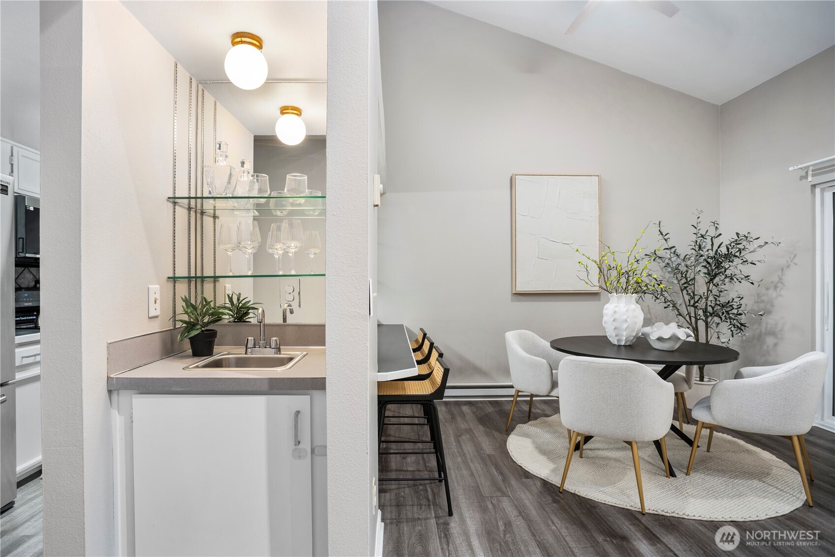 14609 NE 40th Street Unit: H4