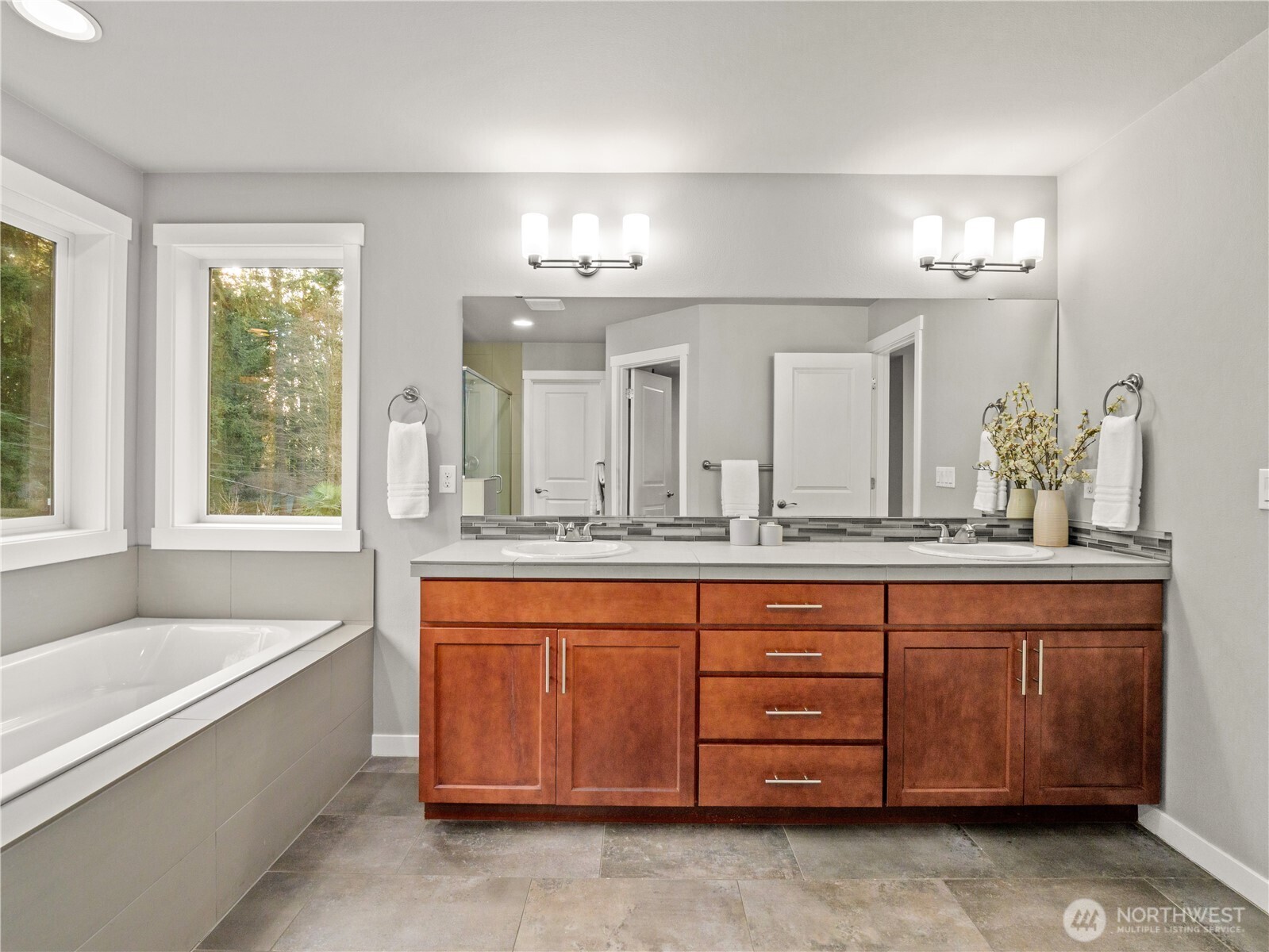 16011 74th Avenue NE