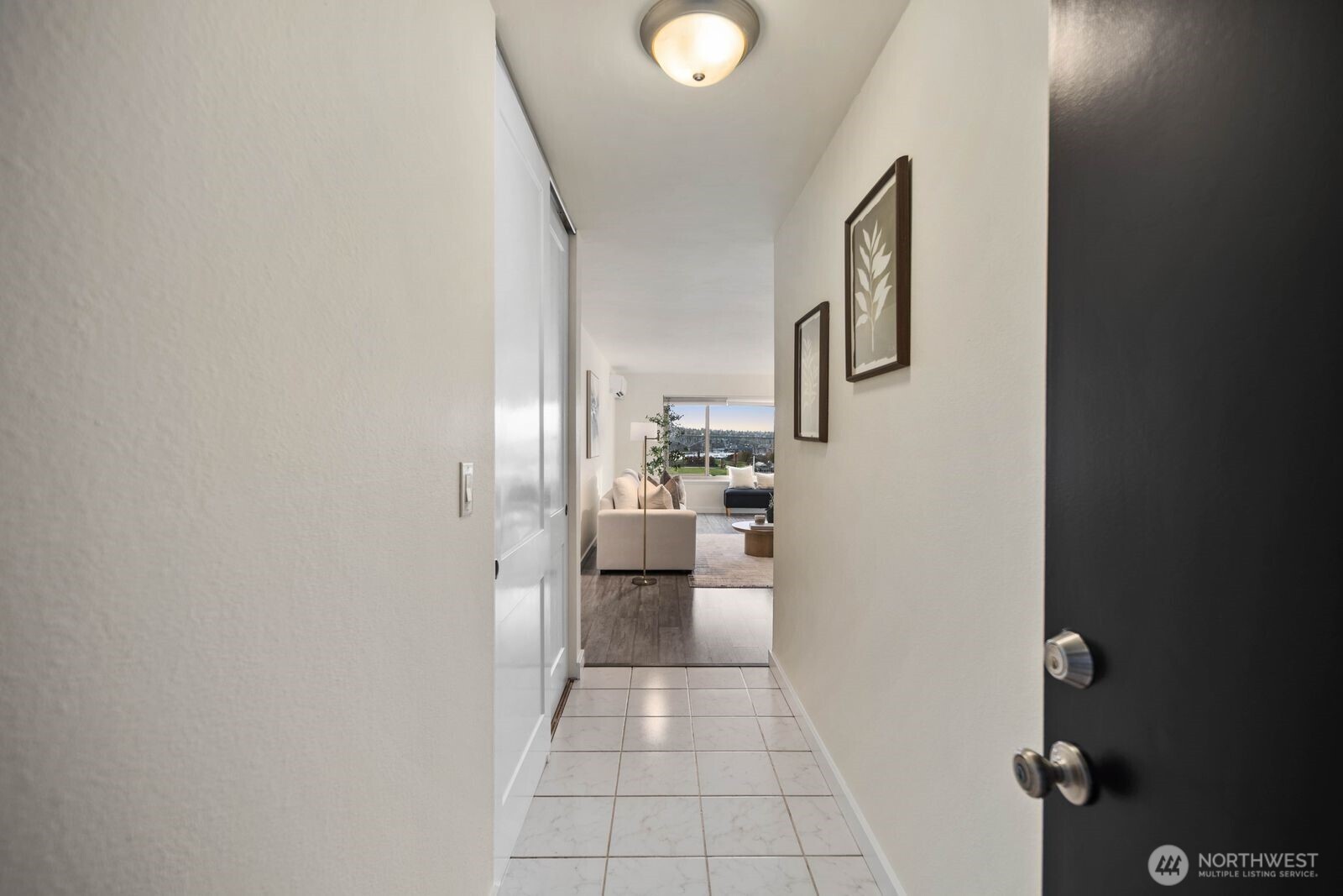 2703 Boylston Avenue E Unit: 302