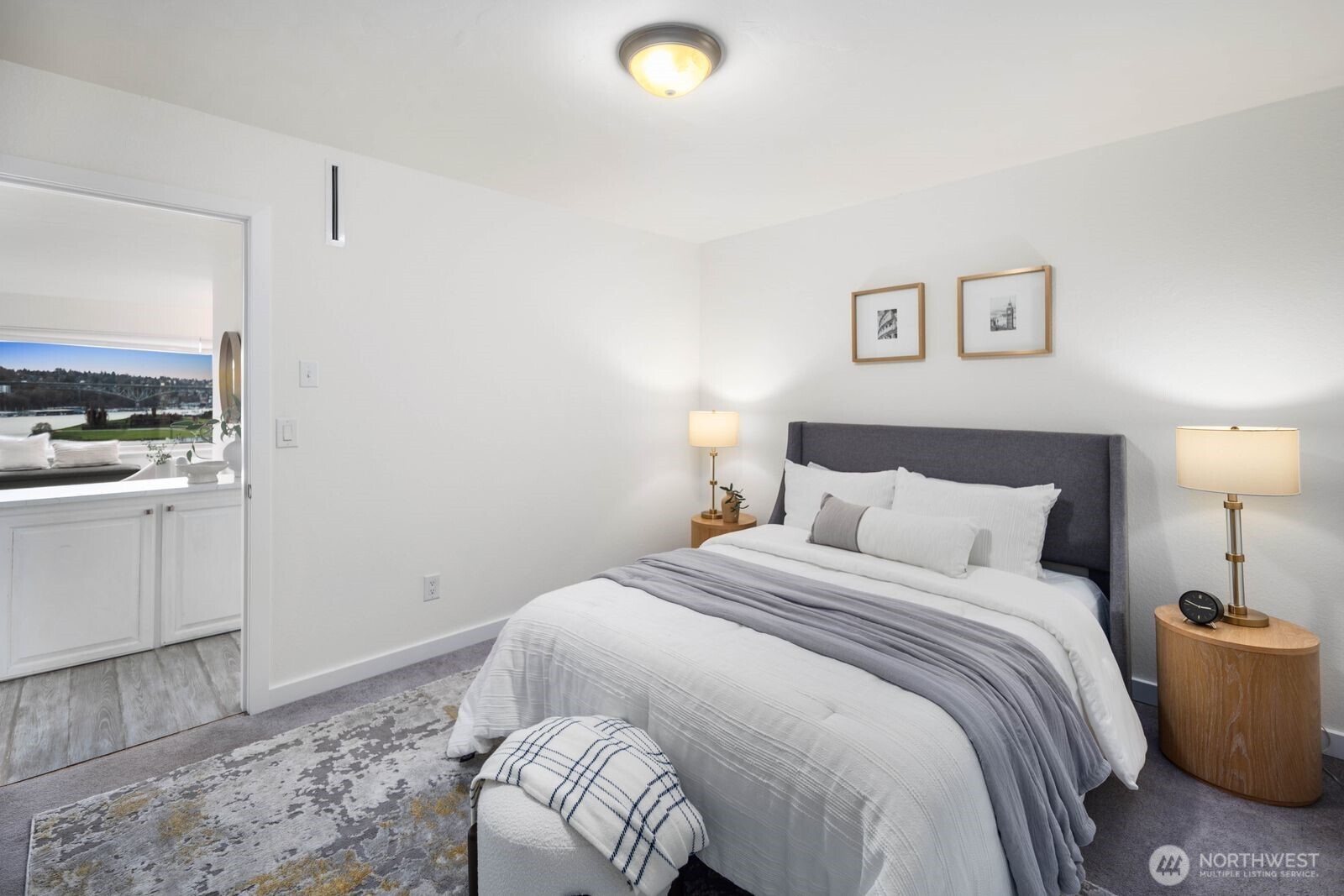 2703 Boylston Avenue E Unit: 302