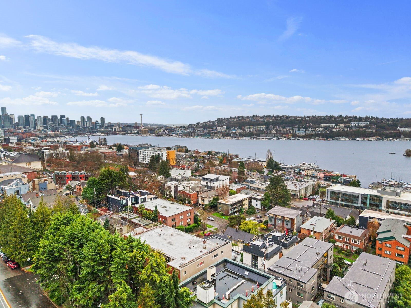 2703 Boylston Avenue E Unit: 302