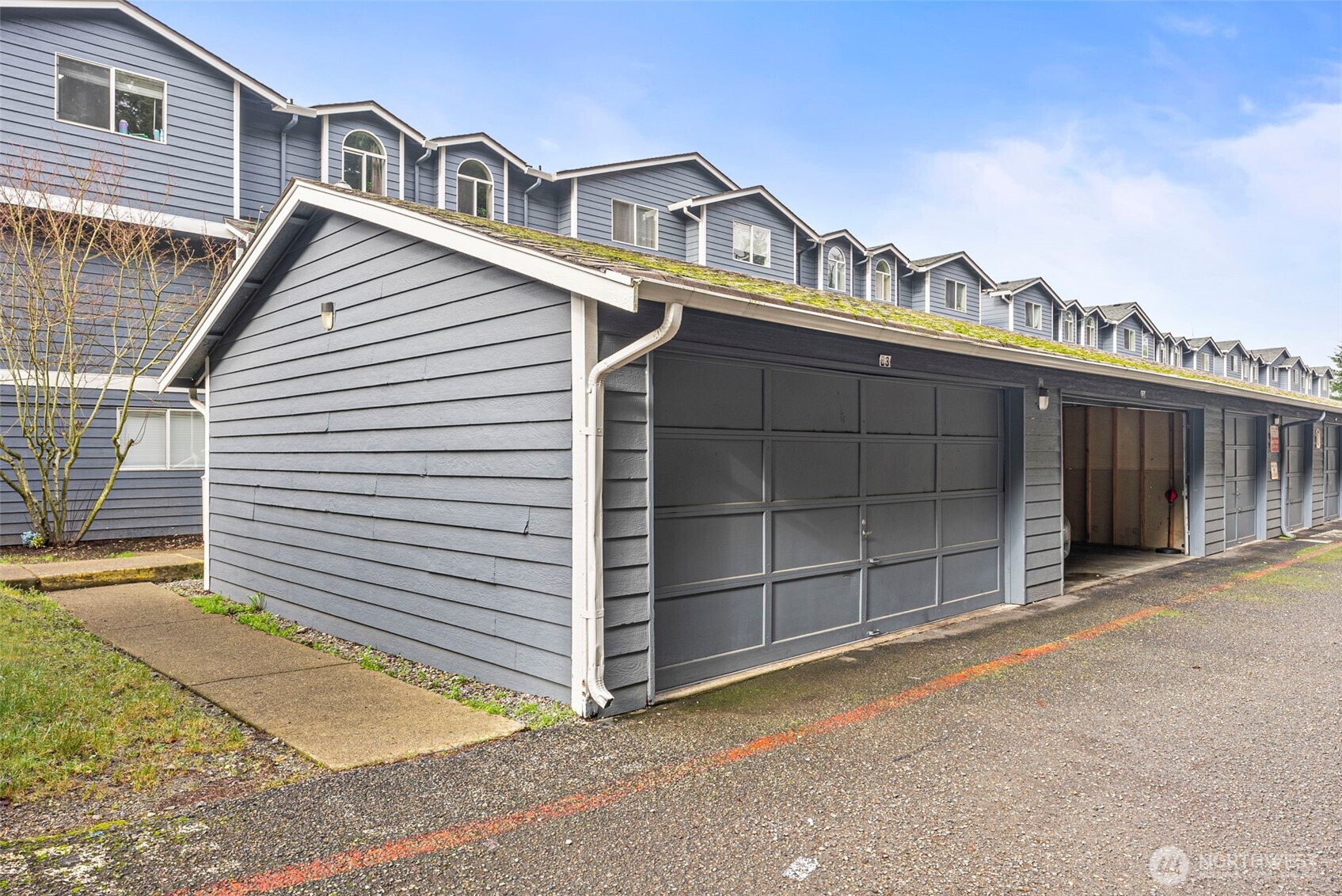3939 10th Street SE Unit: B3