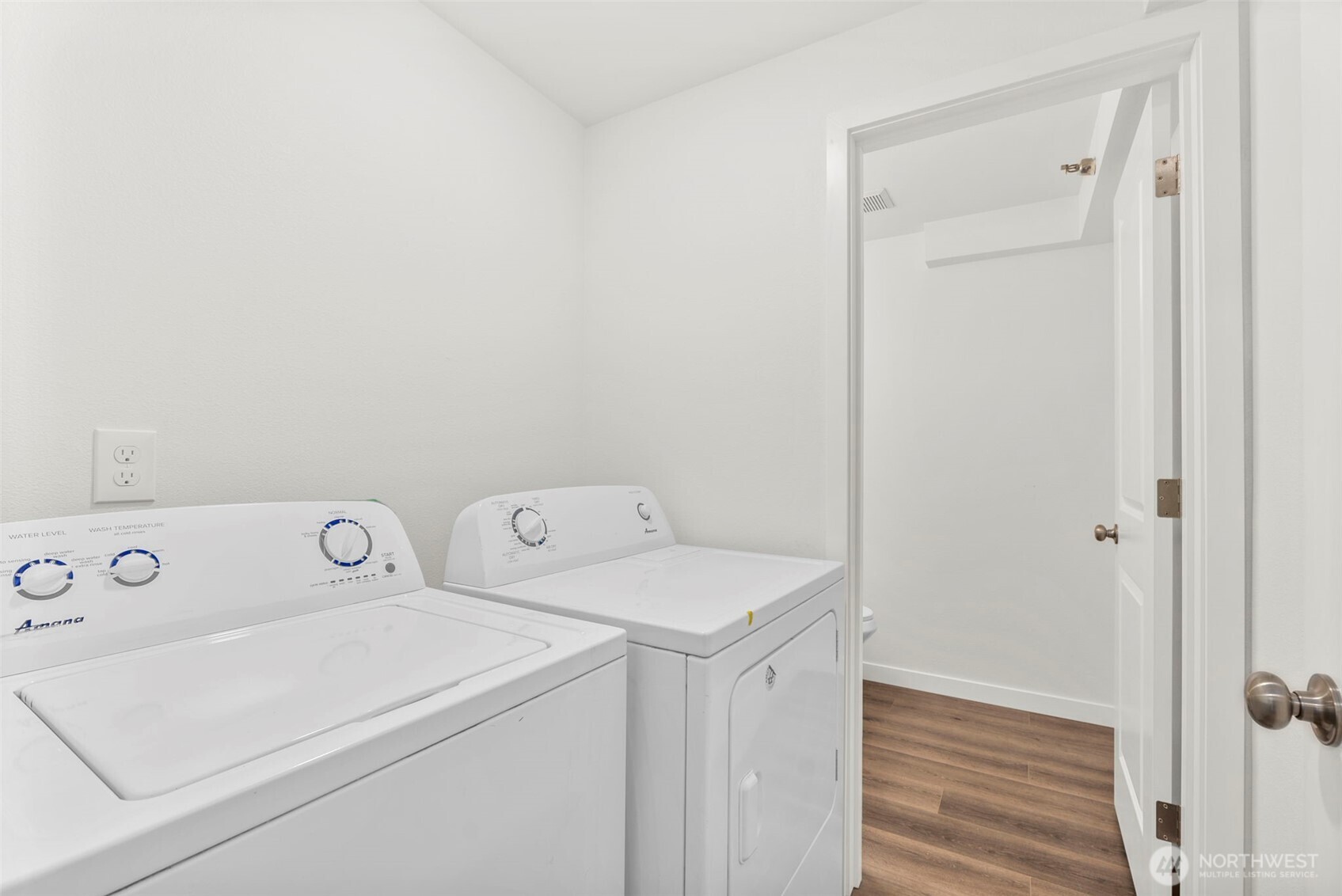 3939 10th Street SE Unit: B3