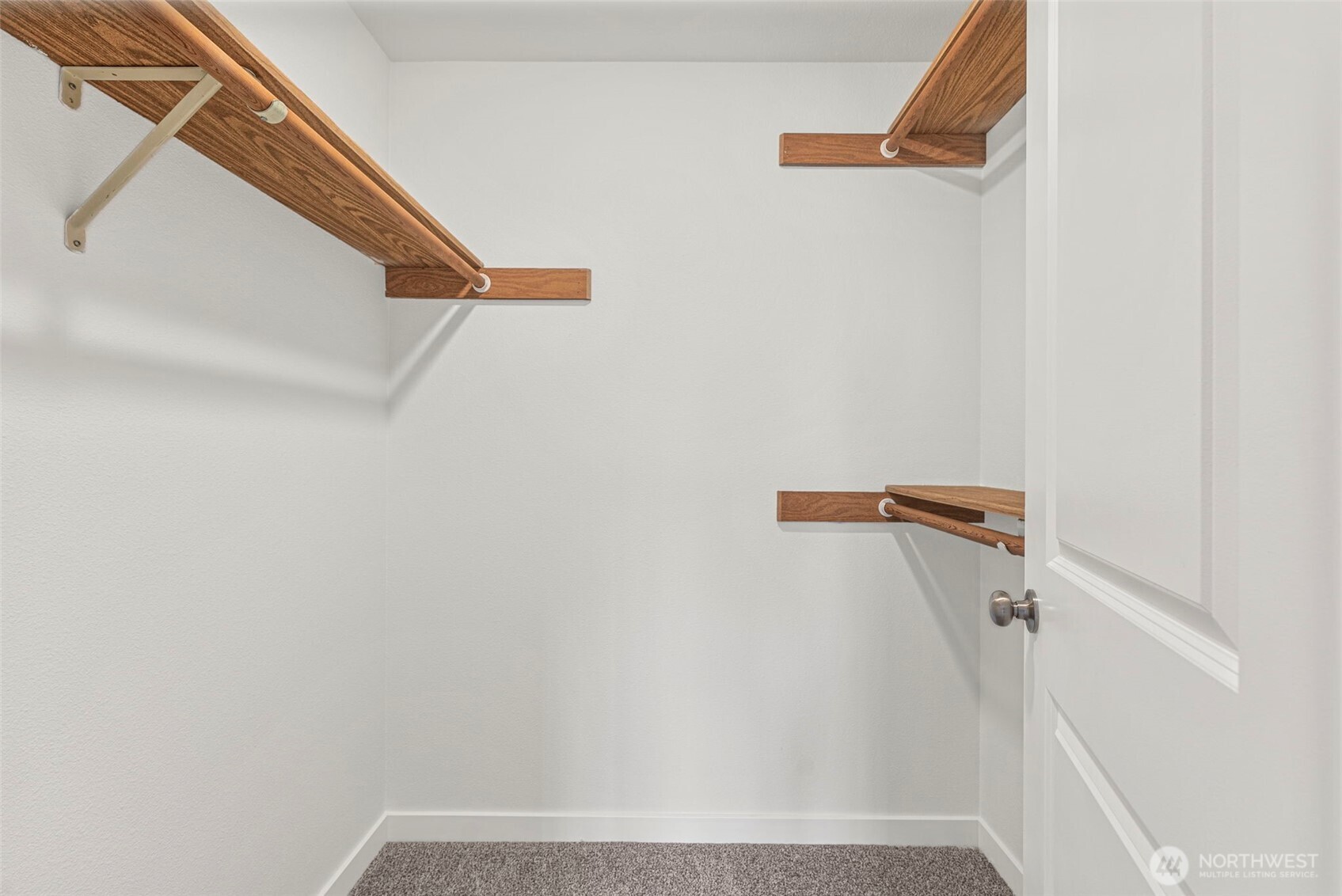3939 10th Street SE Unit: B3