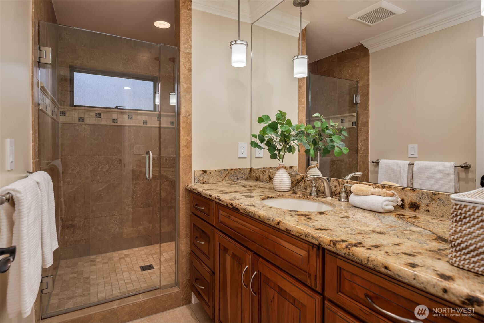 4437 Lake Washington Boulevard NE Unit: 202