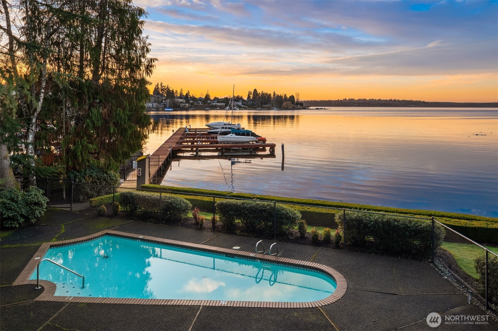 4437 Lake Washington Boulevard NE Unit: 202