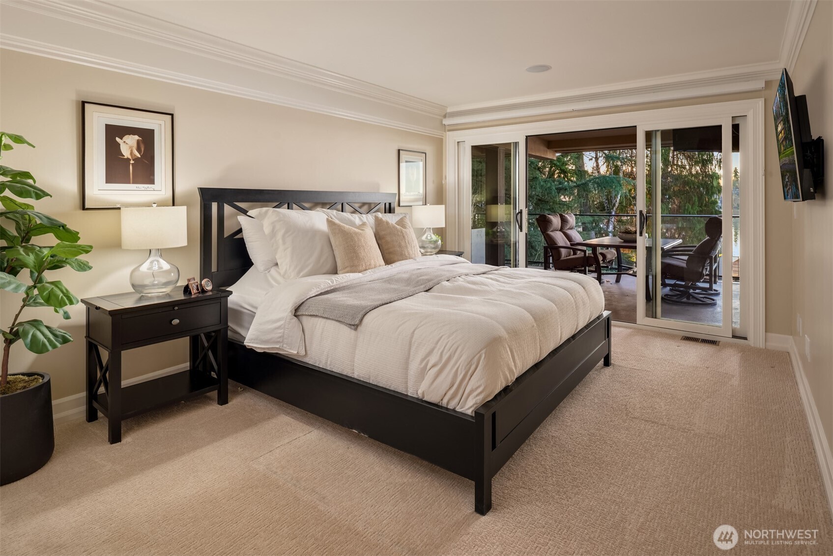 4437 Lake Washington Boulevard NE Unit: 202