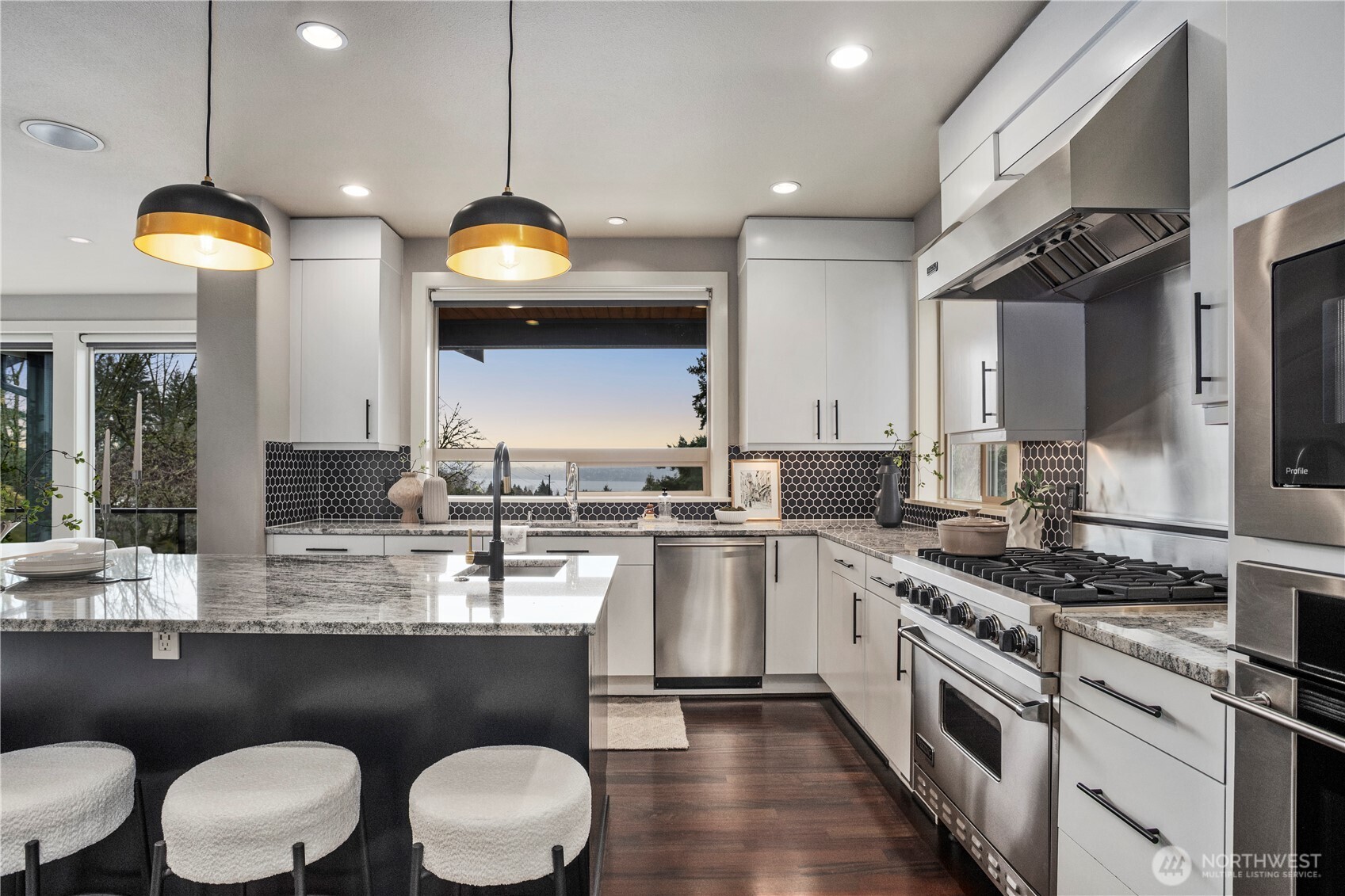 1540 Kirkland Avenue