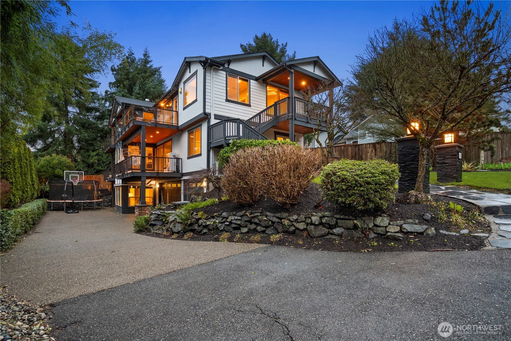 1540 Kirkland Avenue