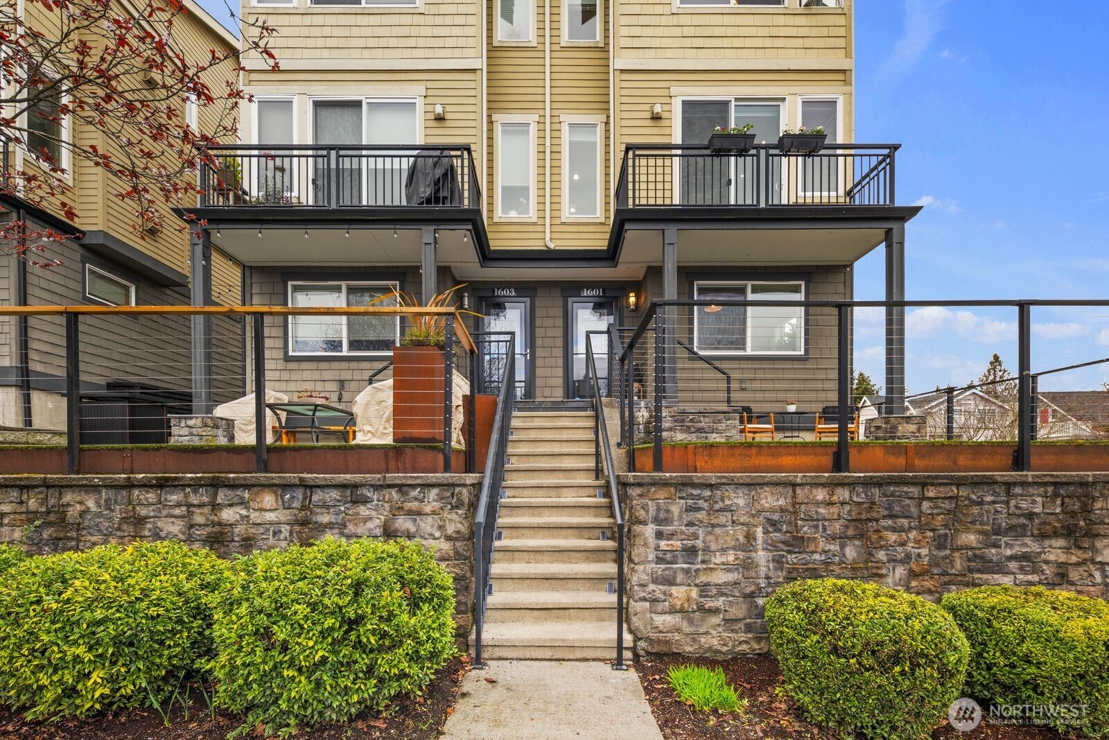 1601 California Avenue SW