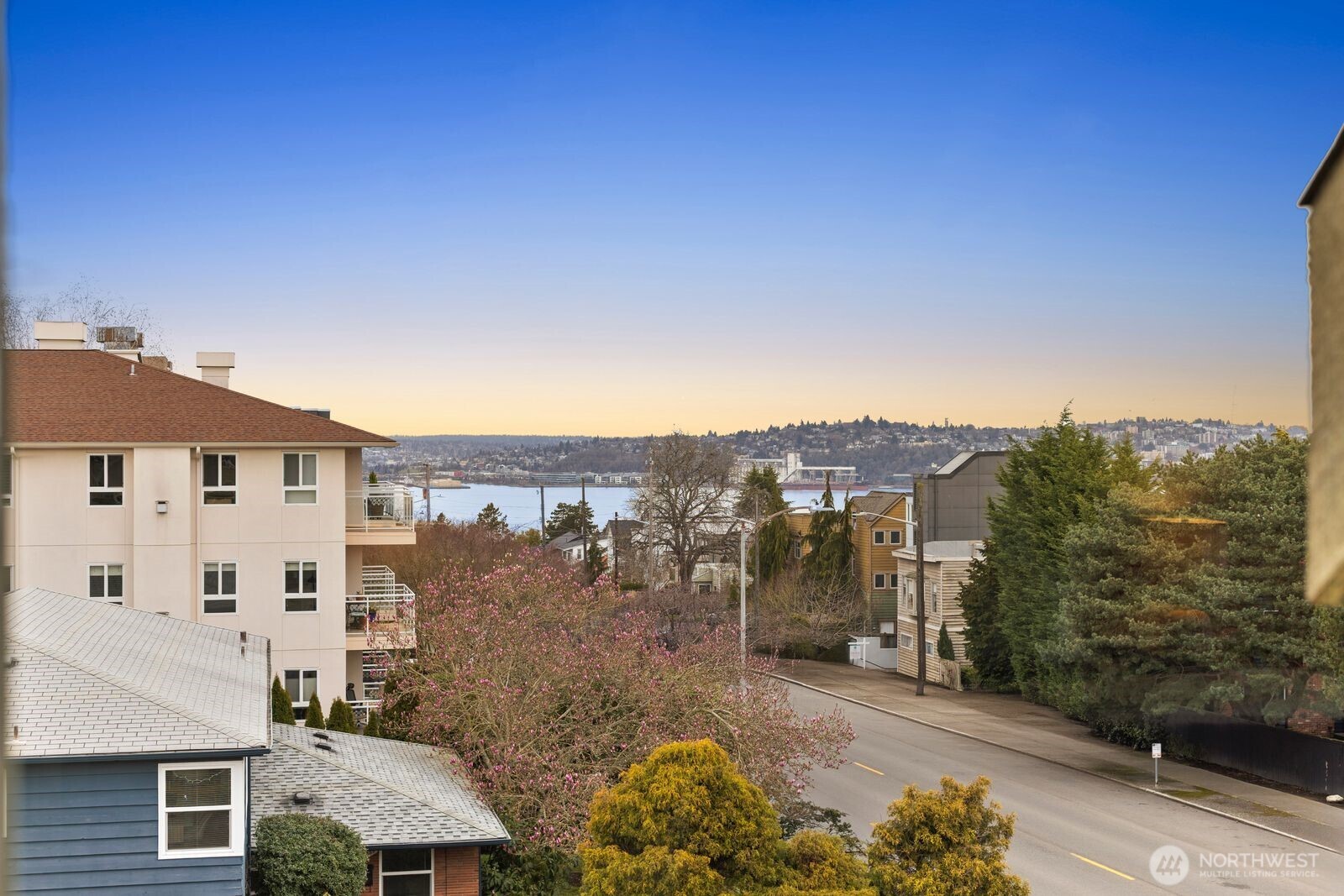 1601 California Avenue SW